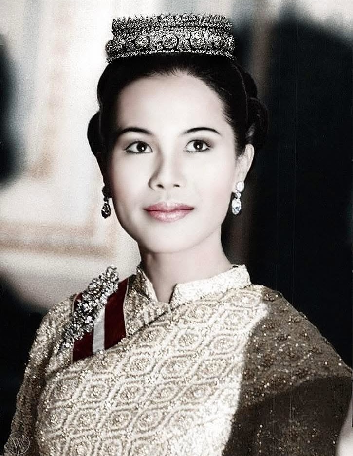 ร็อค - ขวัญลดา รุ่งโรจน์อำภา