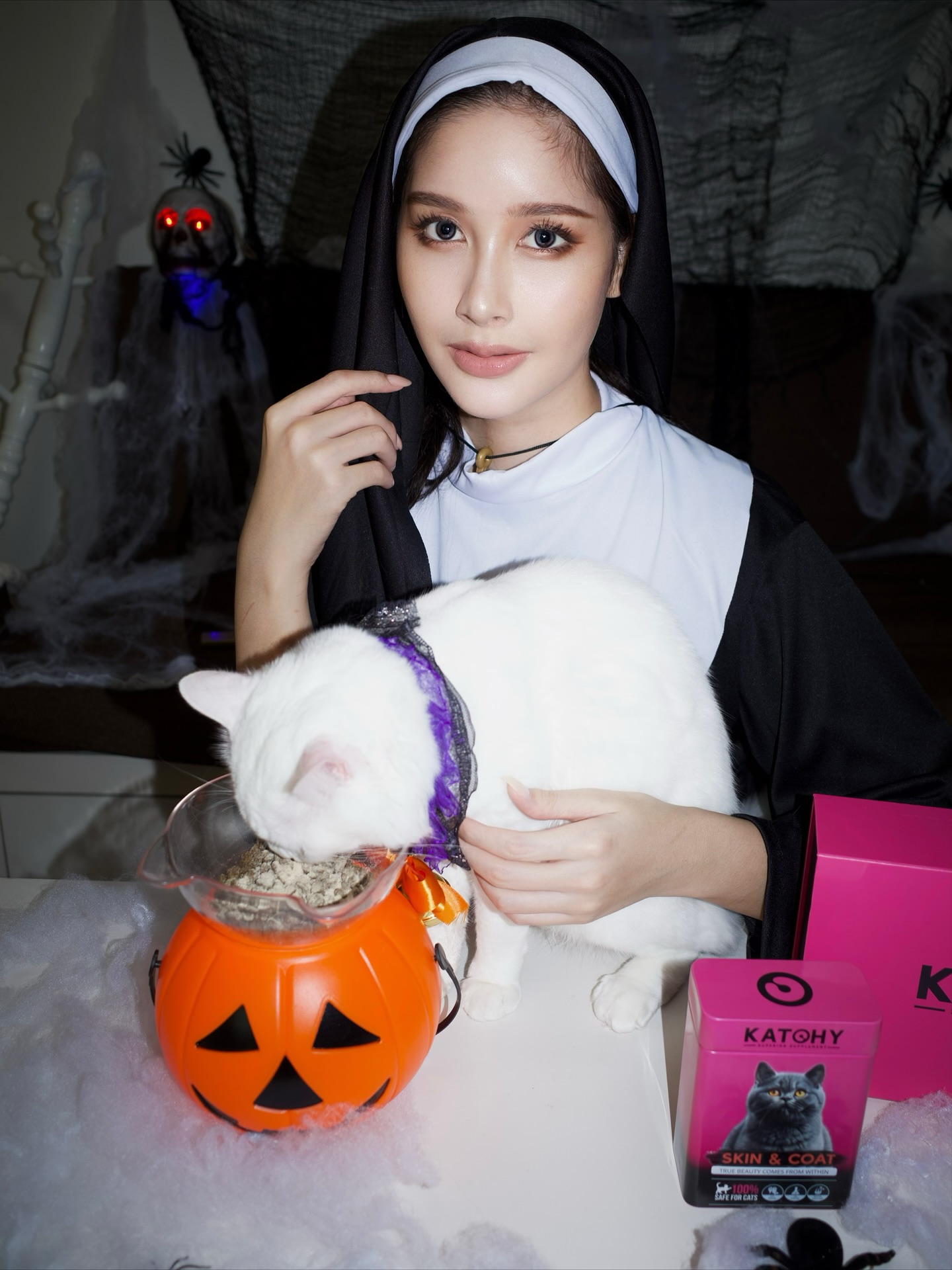 ร็อค - ขวัญลดา รุ่งโรจน์อำภา