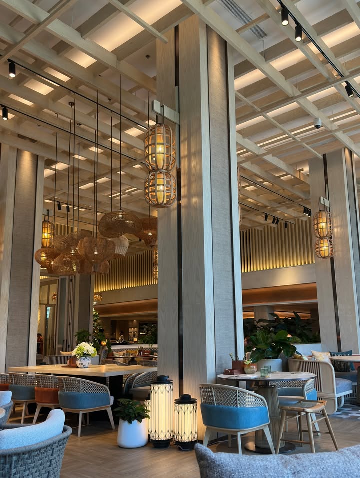 ร็อค - ขวัญลดา รุ่งโรจน์อำภา