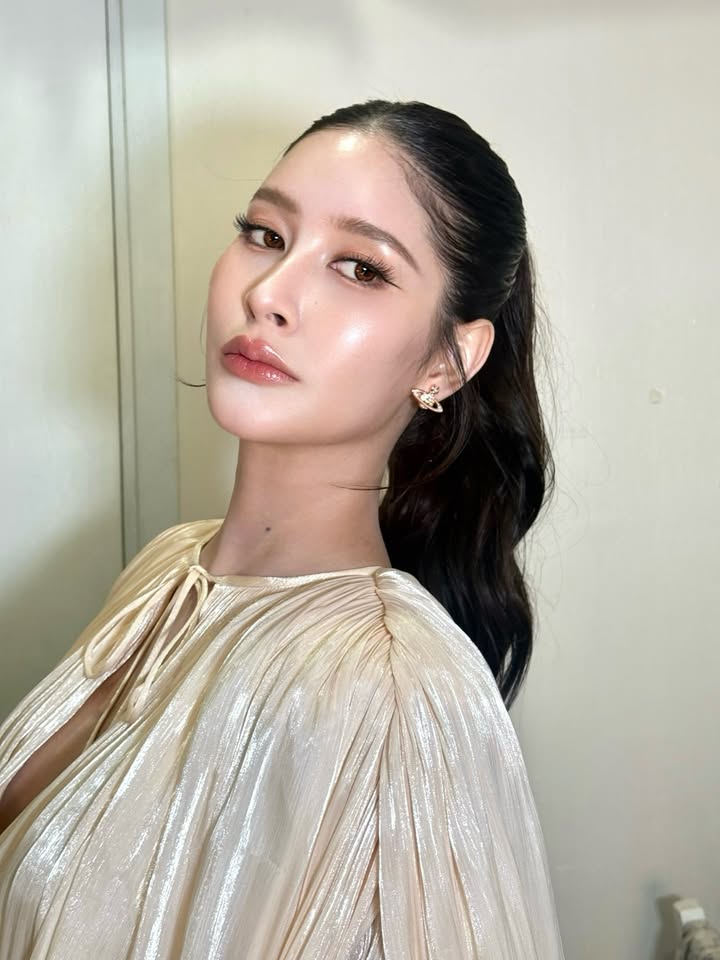 ร็อค - ขวัญลดา รุ่งโรจน์อำภา