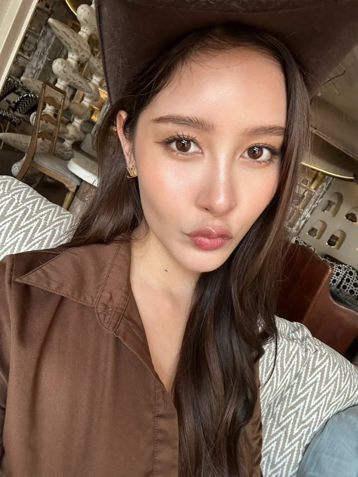 ร็อค - ขวัญลดา รุ่งโรจน์อำภา