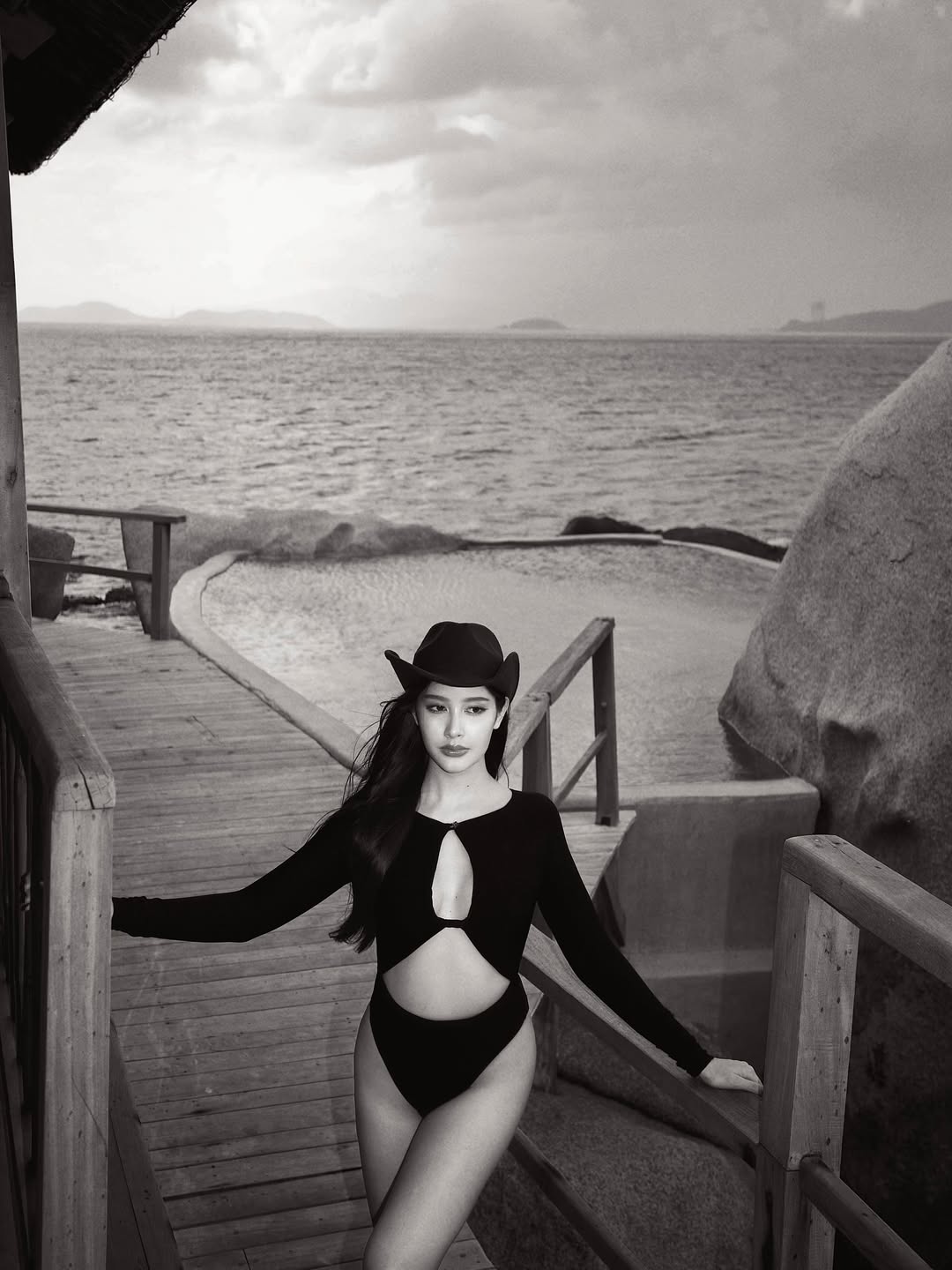 ร็อค - ขวัญลดา รุ่งโรจน์อำภา