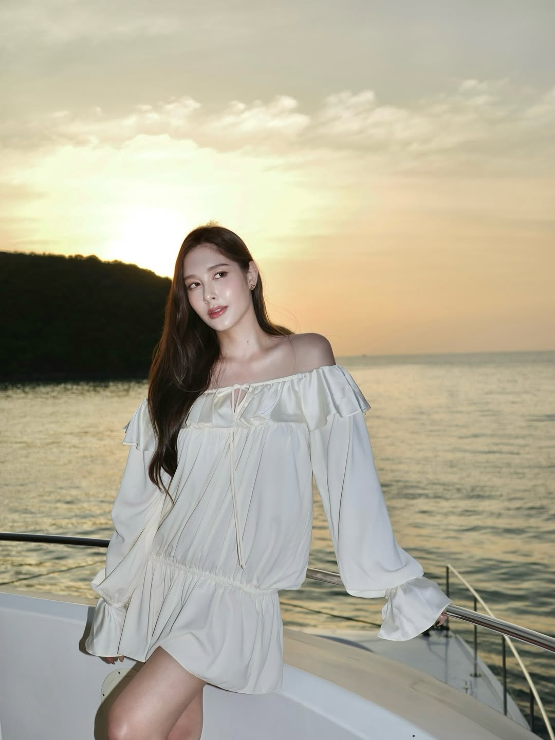 ร็อค - ขวัญลดา รุ่งโรจน์อำภา