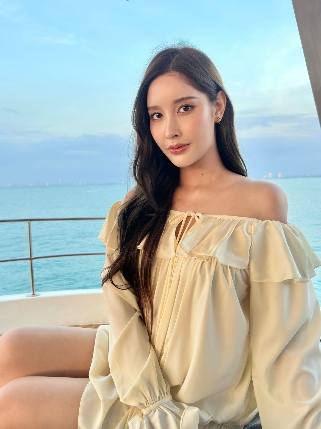 ร็อค - ขวัญลดา รุ่งโรจน์อำภา