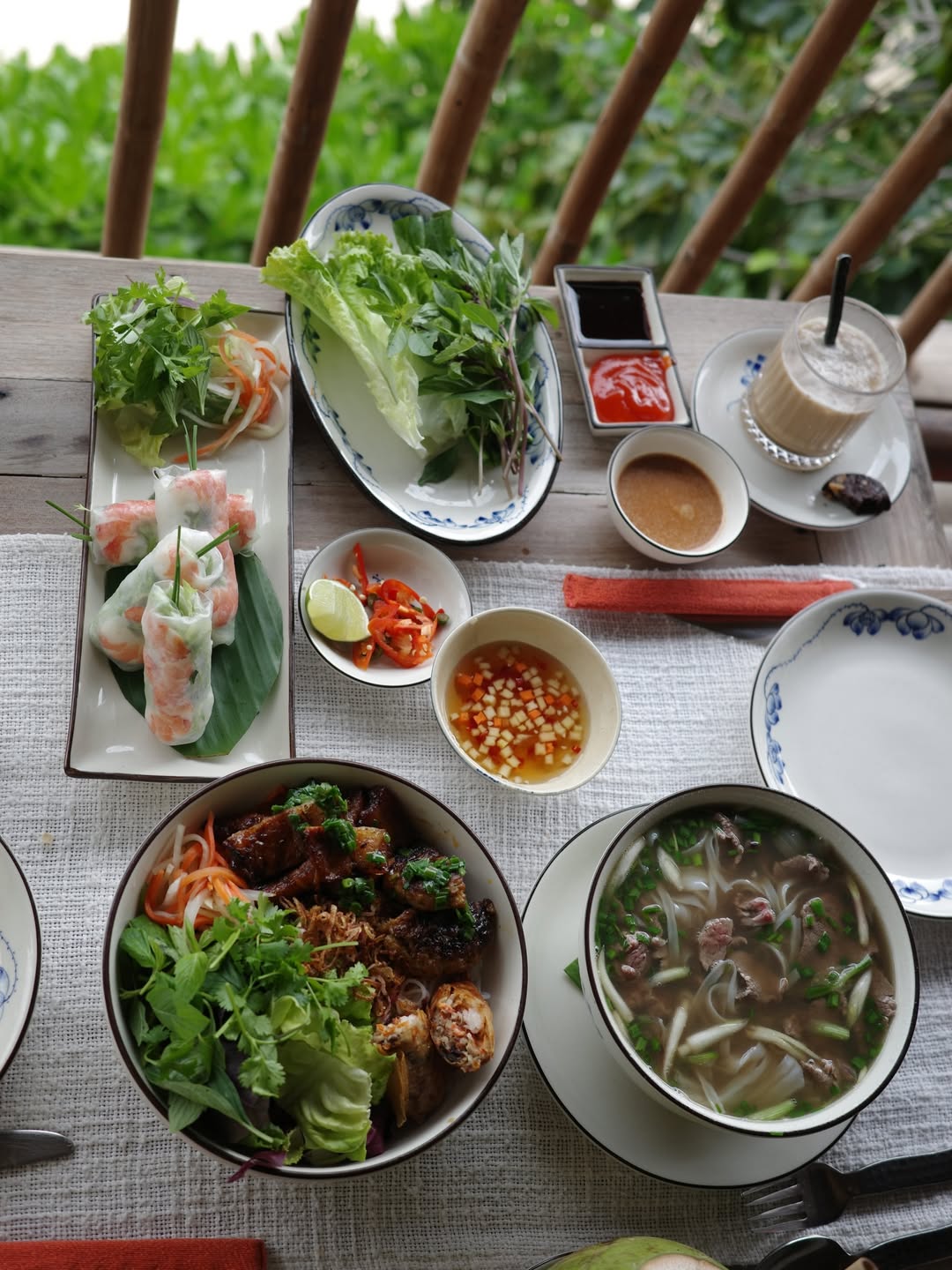 ร็อค - ขวัญลดา รุ่งโรจน์อำภา