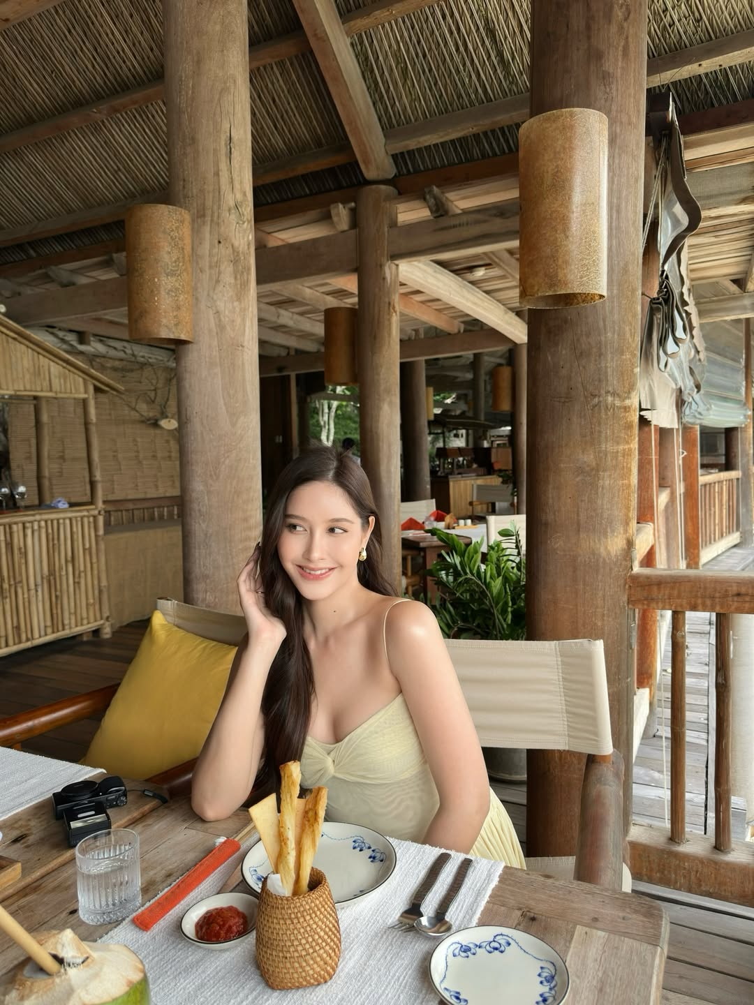 ร็อค - ขวัญลดา รุ่งโรจน์อำภา