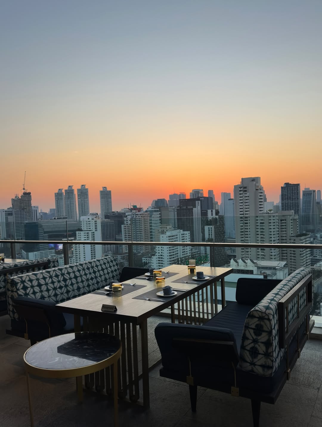 ร็อค - ขวัญลดา รุ่งโรจน์อำภา