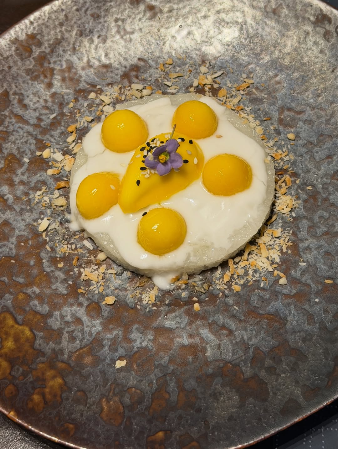 ร็อค - ขวัญลดา รุ่งโรจน์อำภา