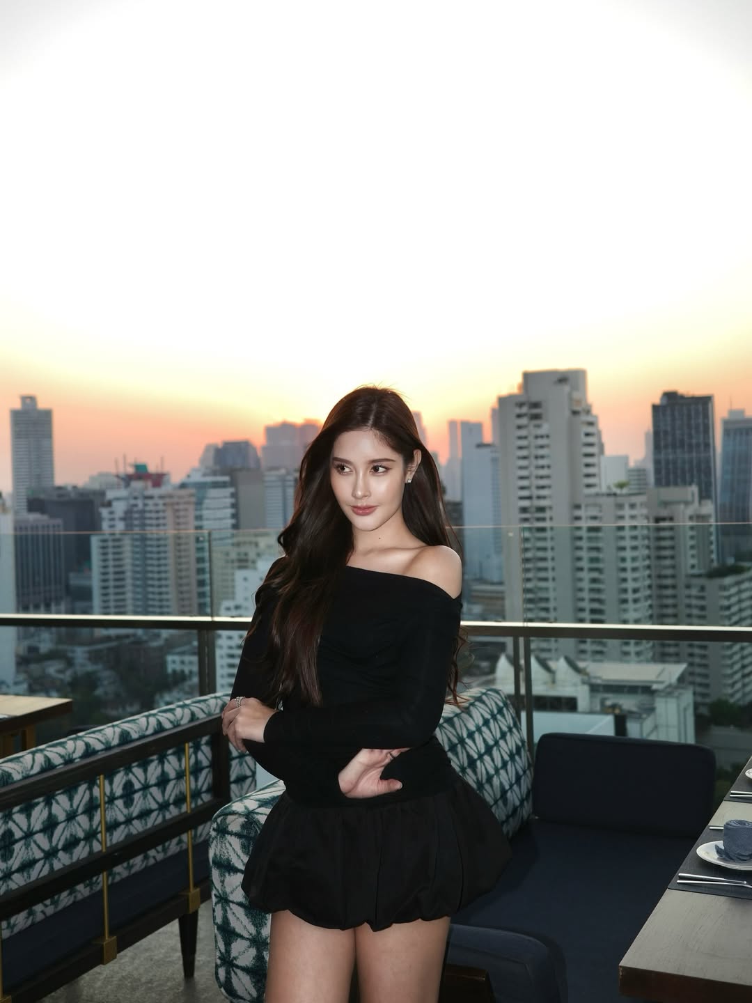 ร็อค - ขวัญลดา รุ่งโรจน์อำภา