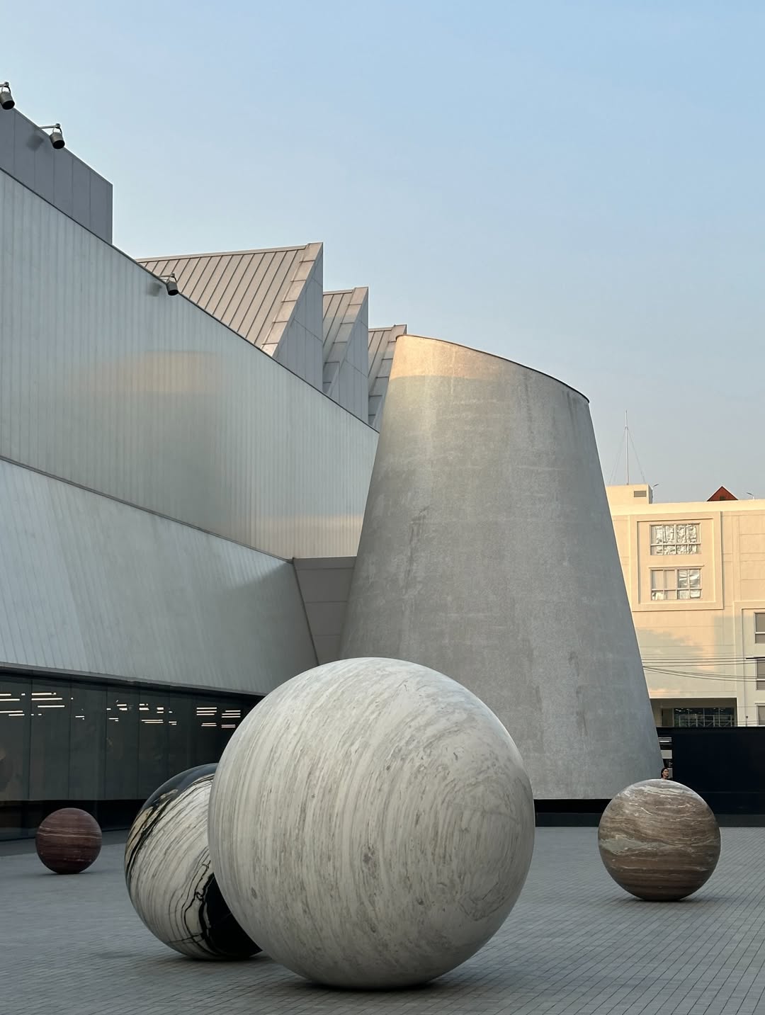 ร็อค - ขวัญลดา รุ่งโรจน์อำภา