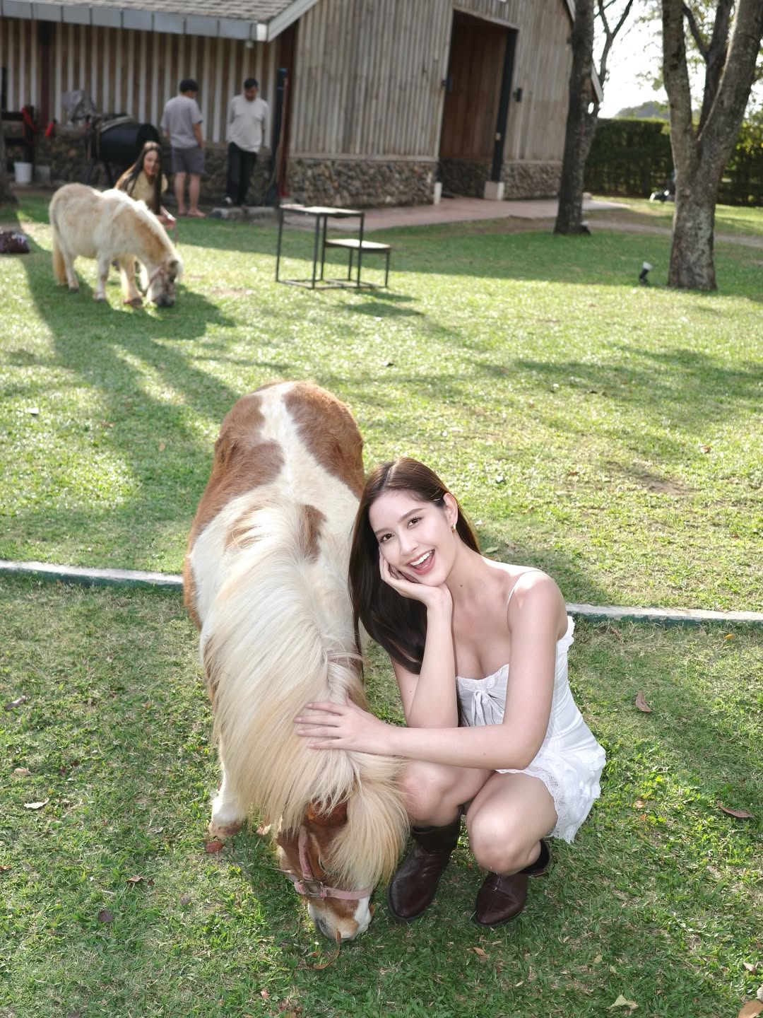 ร็อค - ขวัญลดา รุ่งโรจน์อำภา