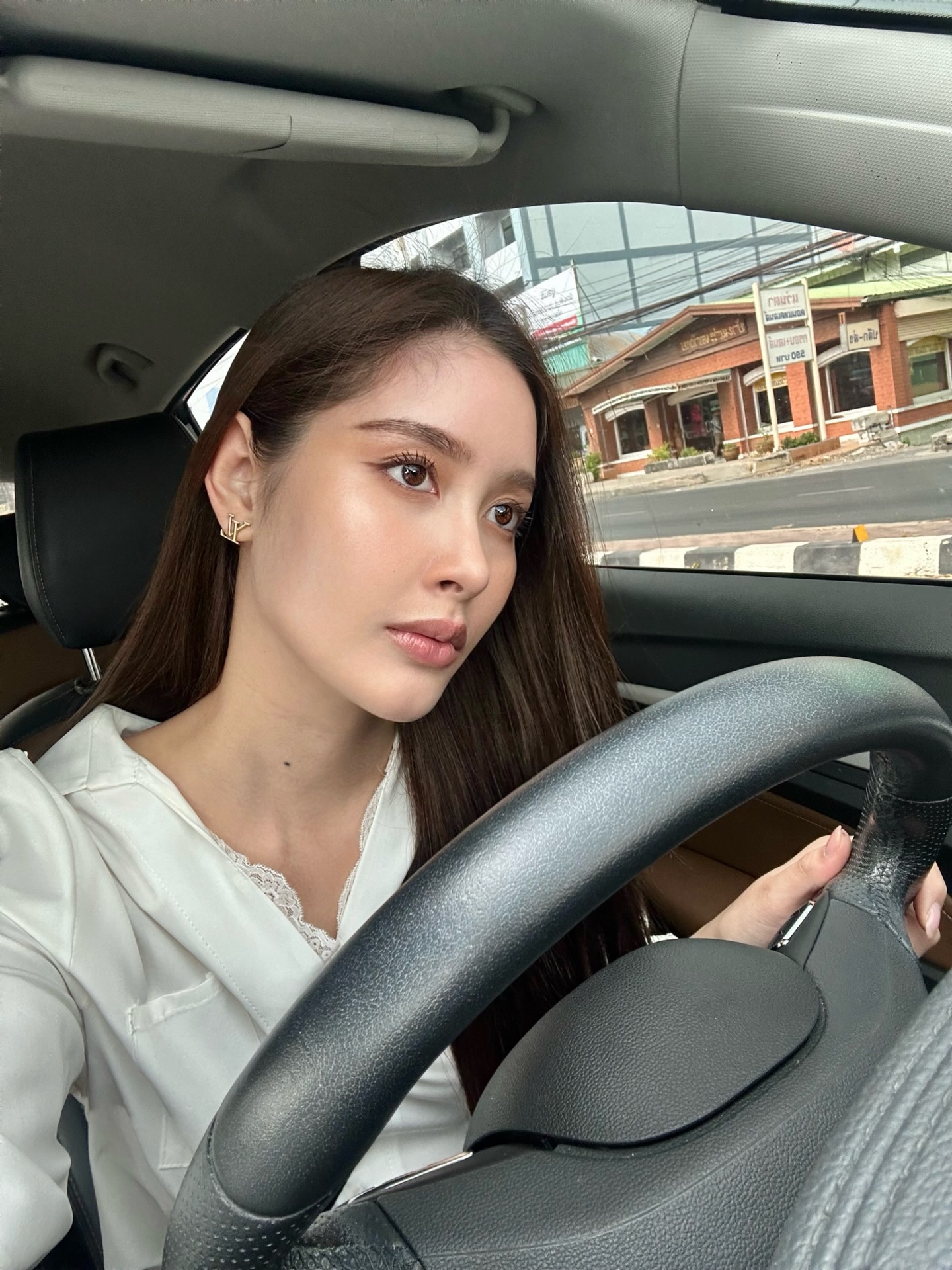 ร็อค - ขวัญลดา รุ่งโรจน์อำภา