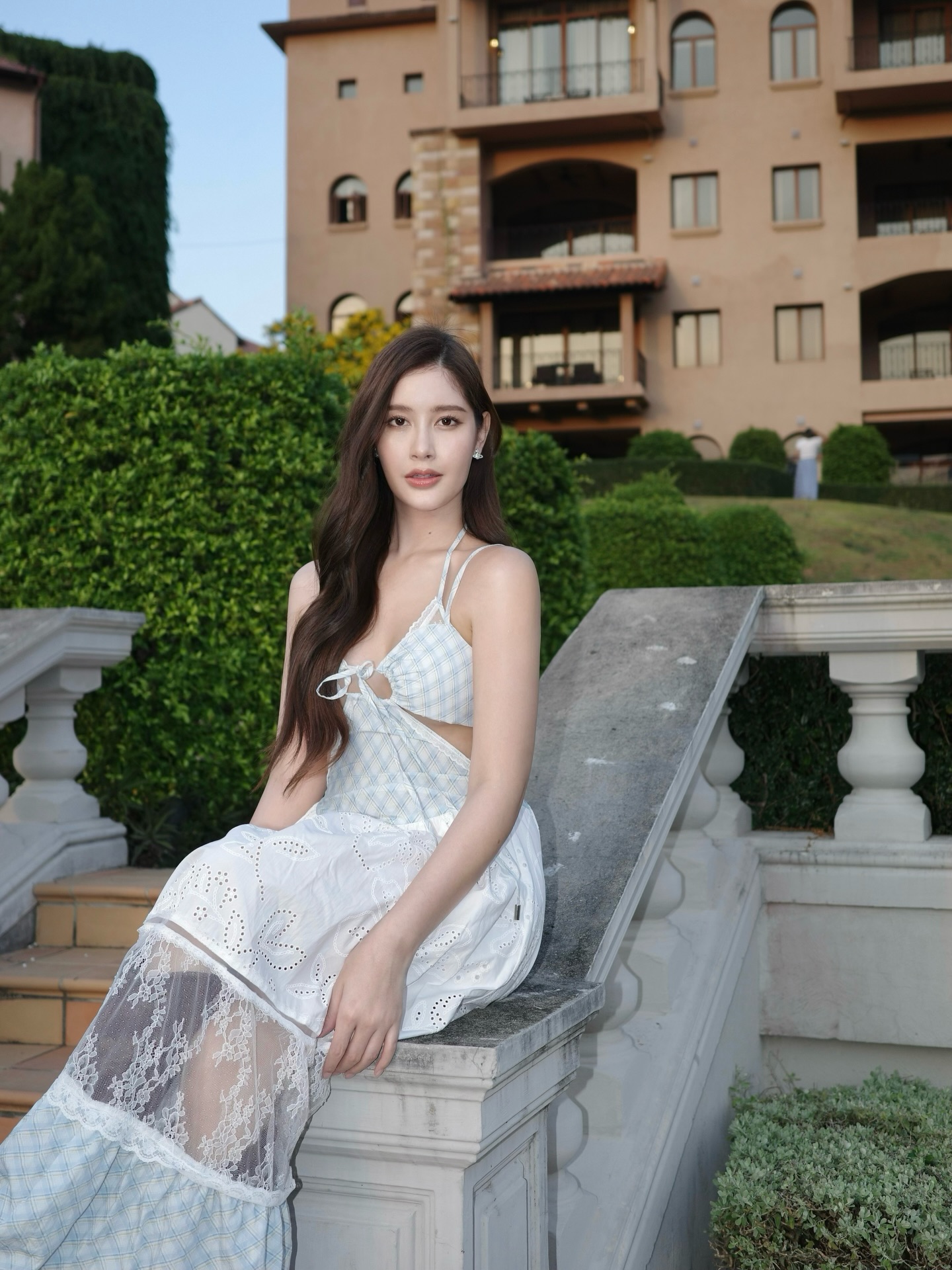 ร็อค - ขวัญลดา รุ่งโรจน์อำภา