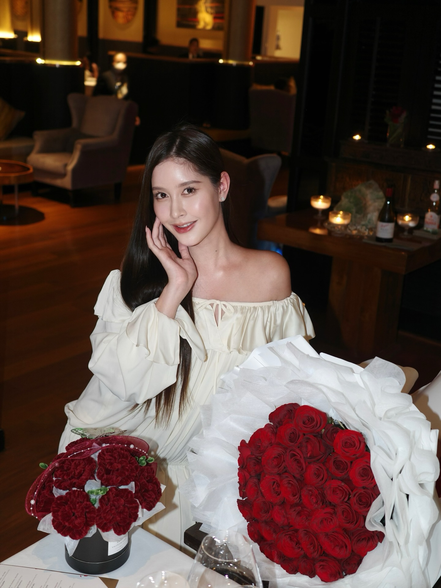 ร็อค - ขวัญลดา รุ่งโรจน์อำภา