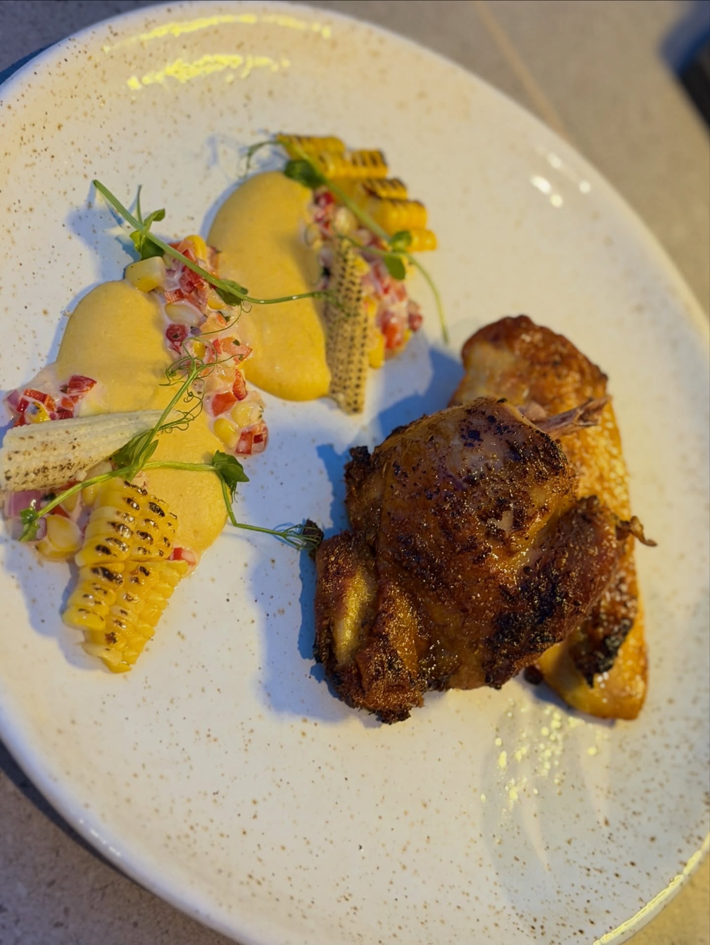 ร็อค - ขวัญลดา รุ่งโรจน์อำภา