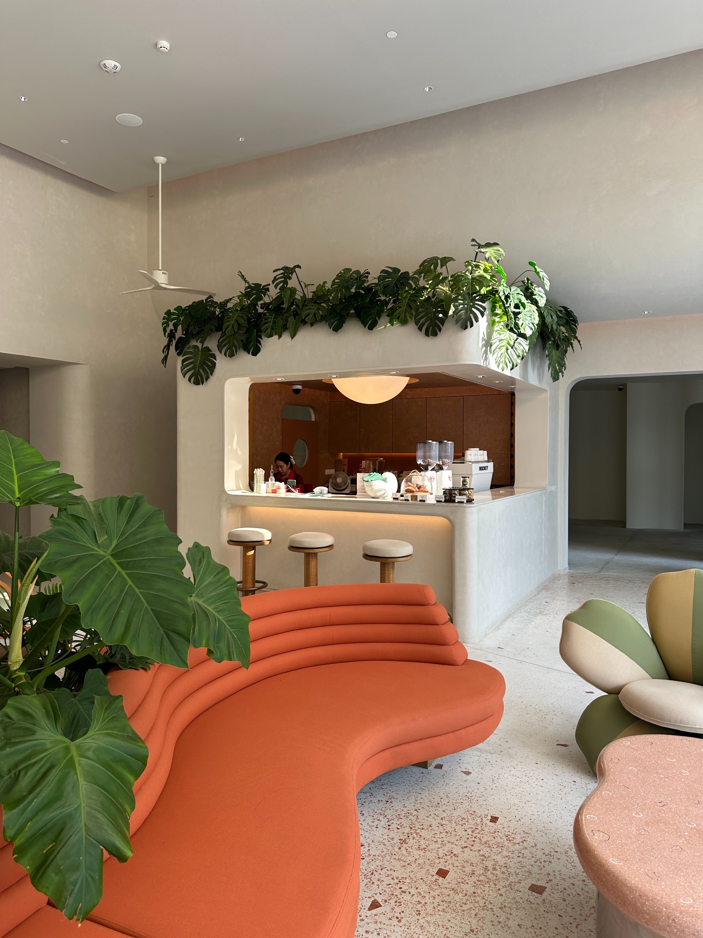 ร็อค - ขวัญลดา รุ่งโรจน์อำภา