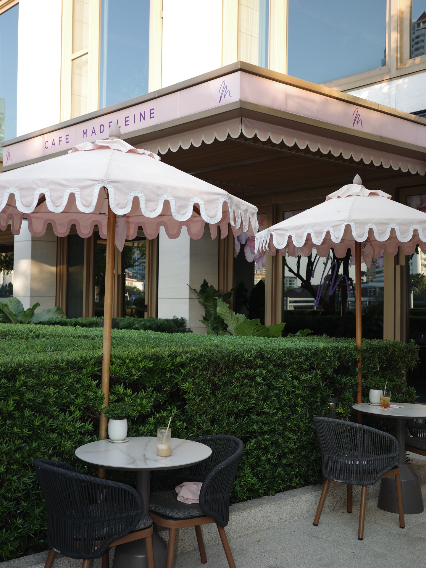 ร็อค - ขวัญลดา รุ่งโรจน์อำภา