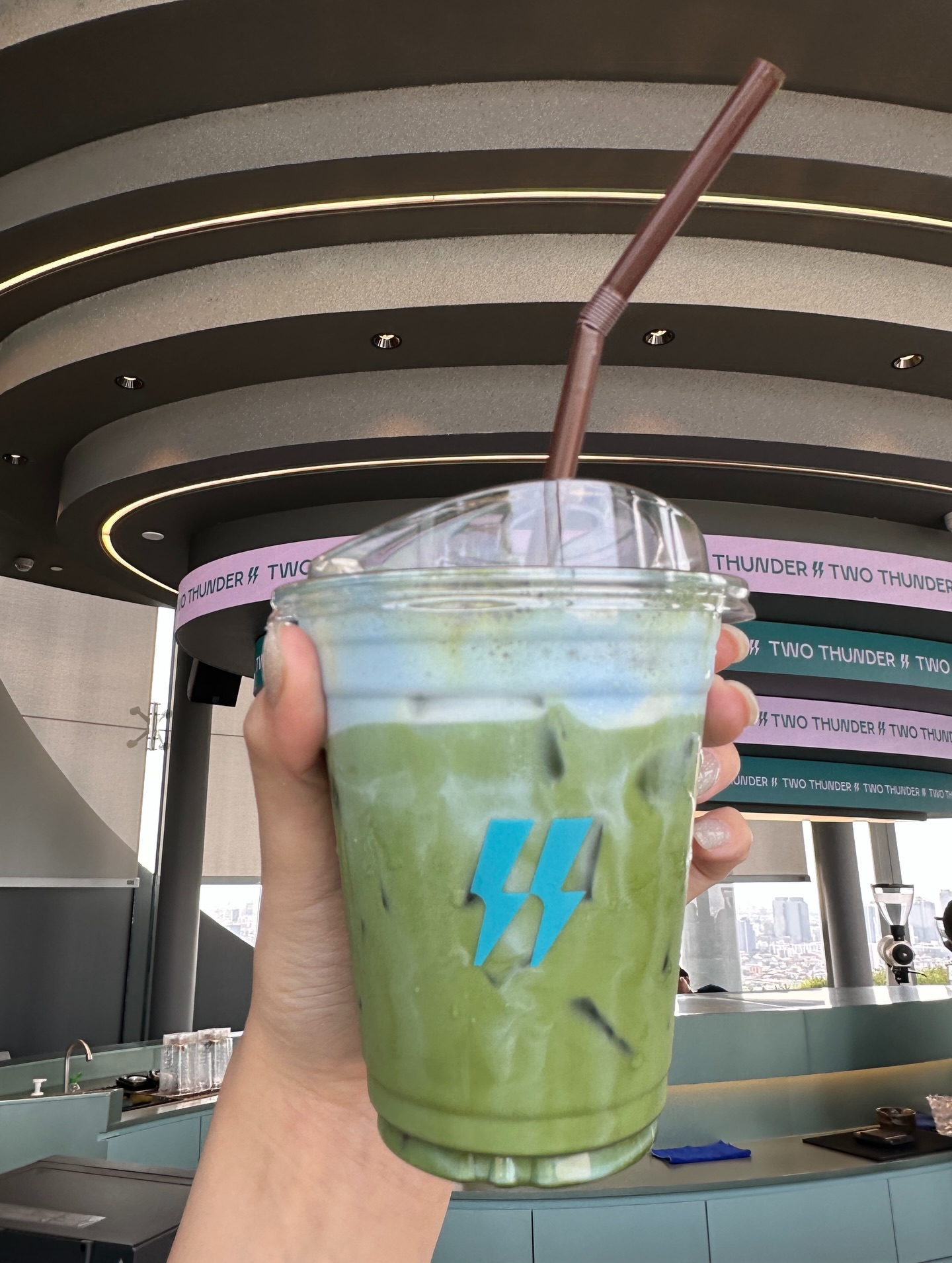 ร็อค - ขวัญลดา รุ่งโรจน์อำภา