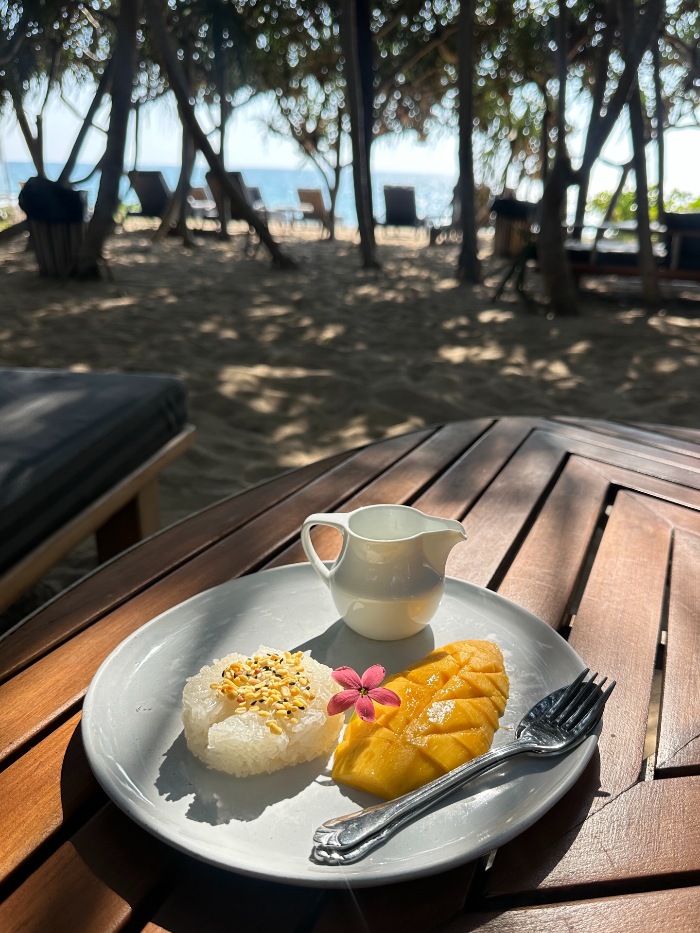 ร็อค - ขวัญลดา รุ่งโรจน์อำภา