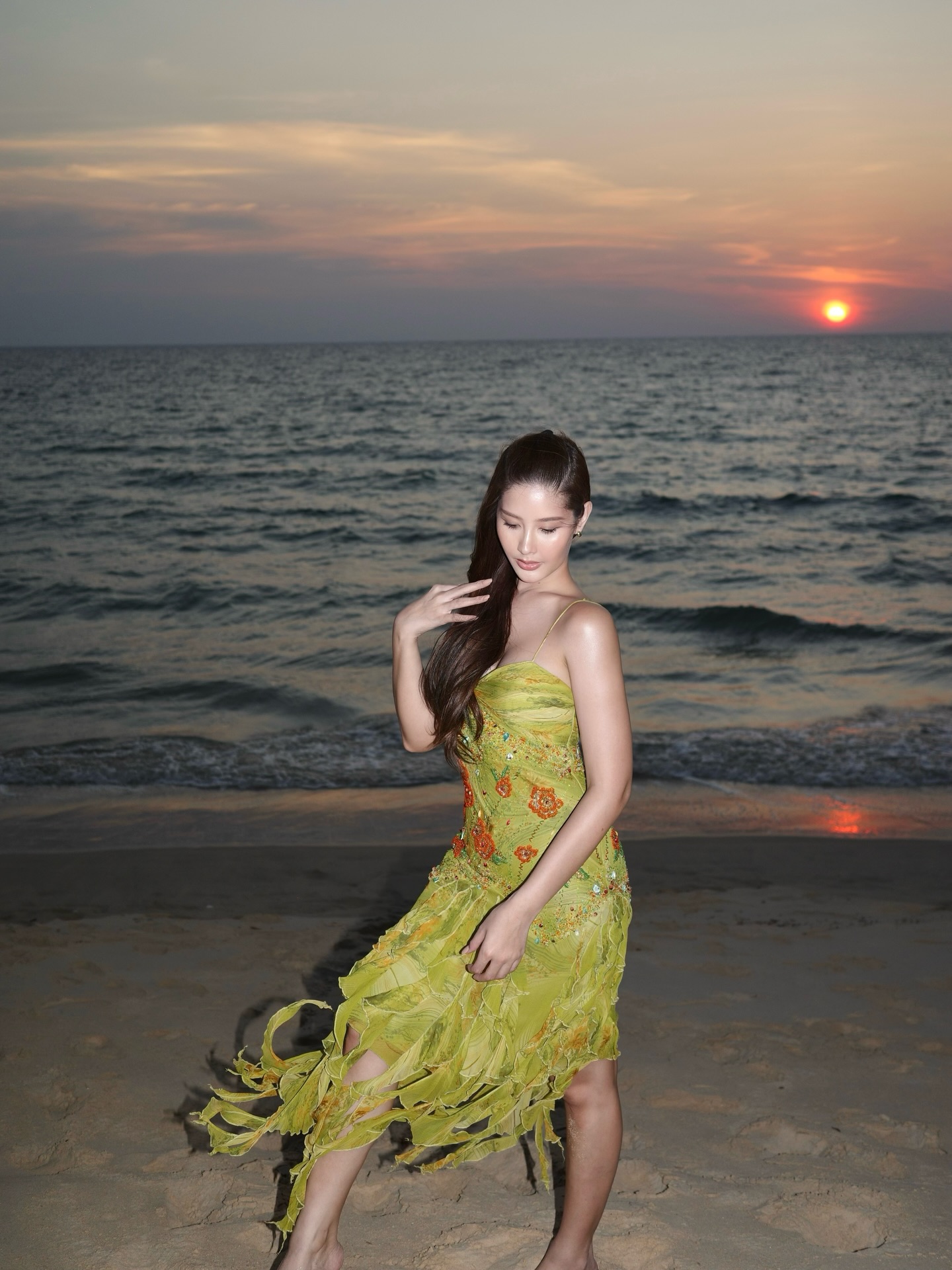 ร็อค - ขวัญลดา รุ่งโรจน์อำภา