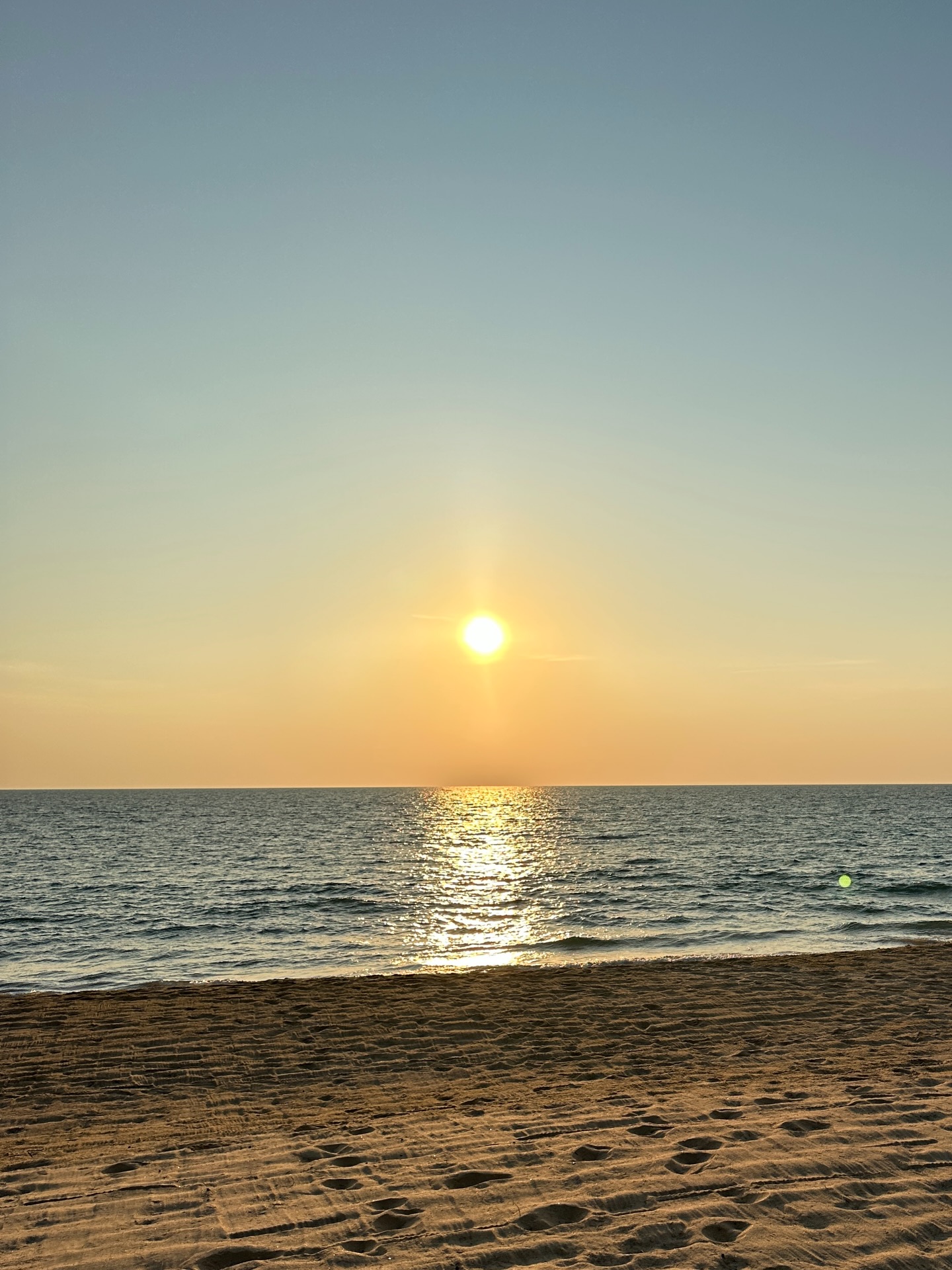 ร็อค - ขวัญลดา รุ่งโรจน์อำภา