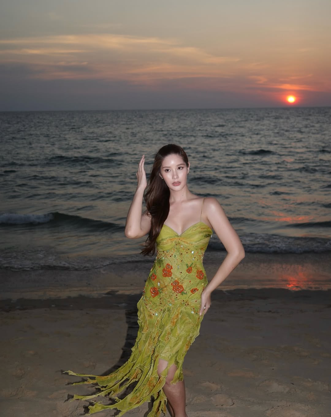 ร็อค - ขวัญลดา รุ่งโรจน์อำภา