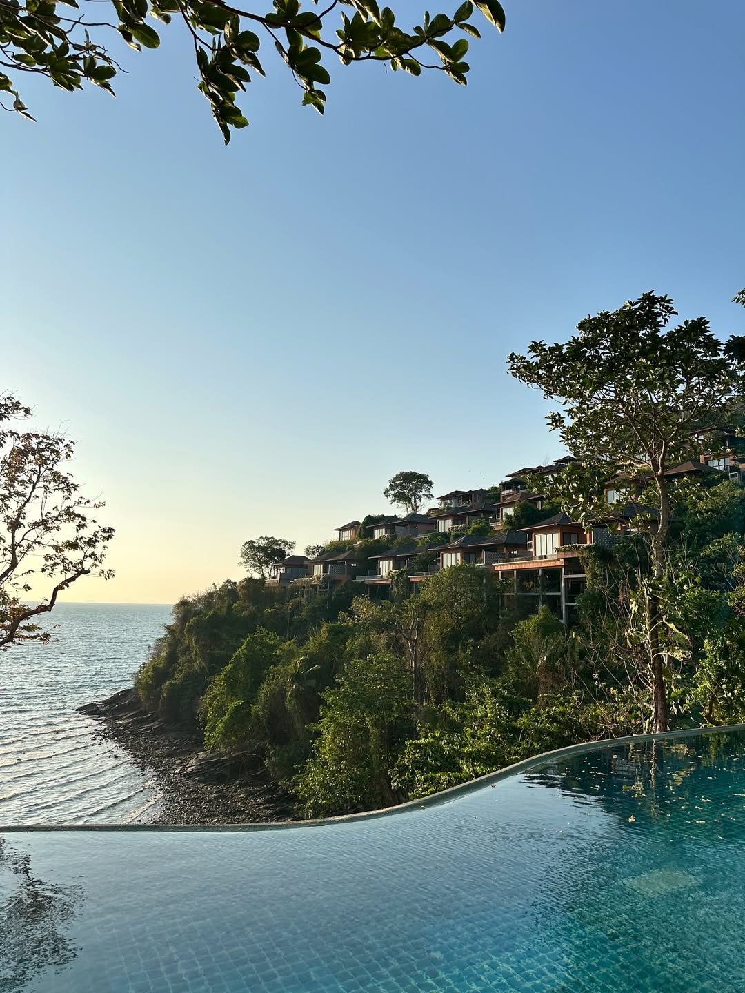 ร็อค - ขวัญลดา รุ่งโรจน์อำภา