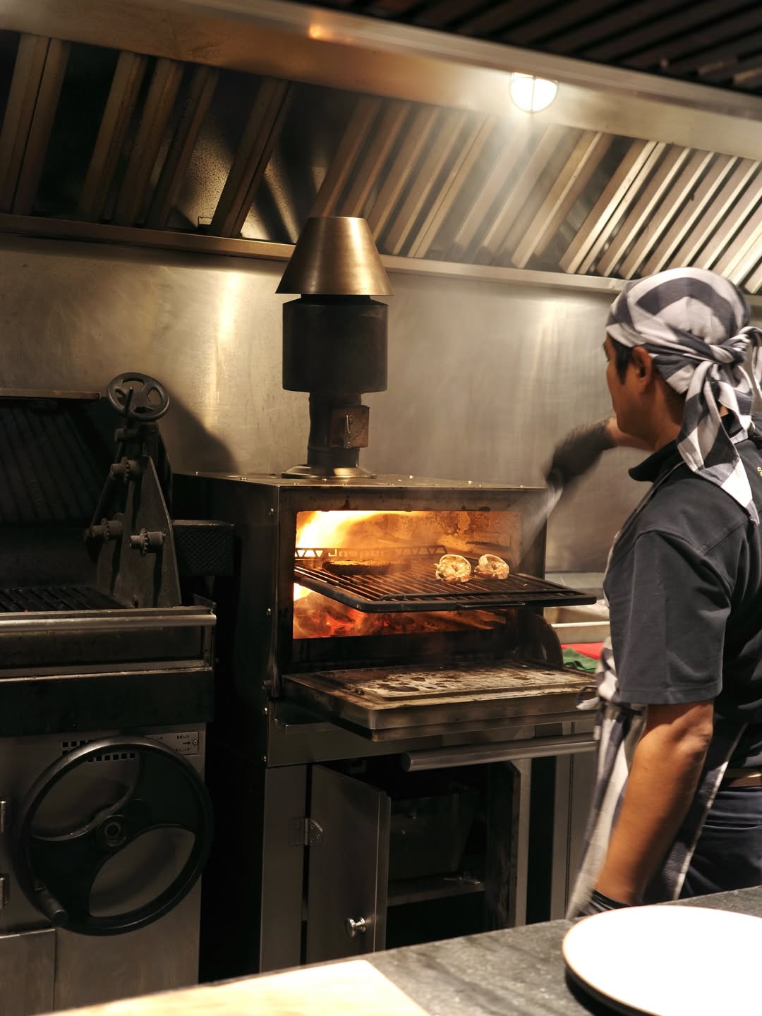 ร็อค - ขวัญลดา รุ่งโรจน์อำภา