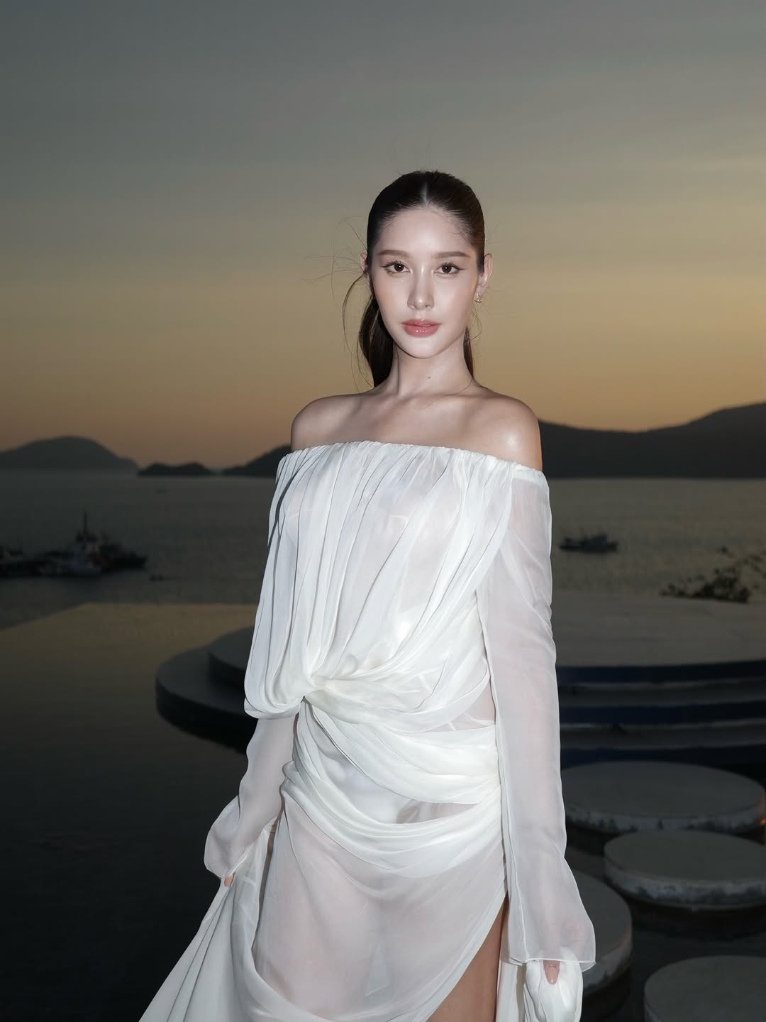 ร็อค - ขวัญลดา รุ่งโรจน์อำภา