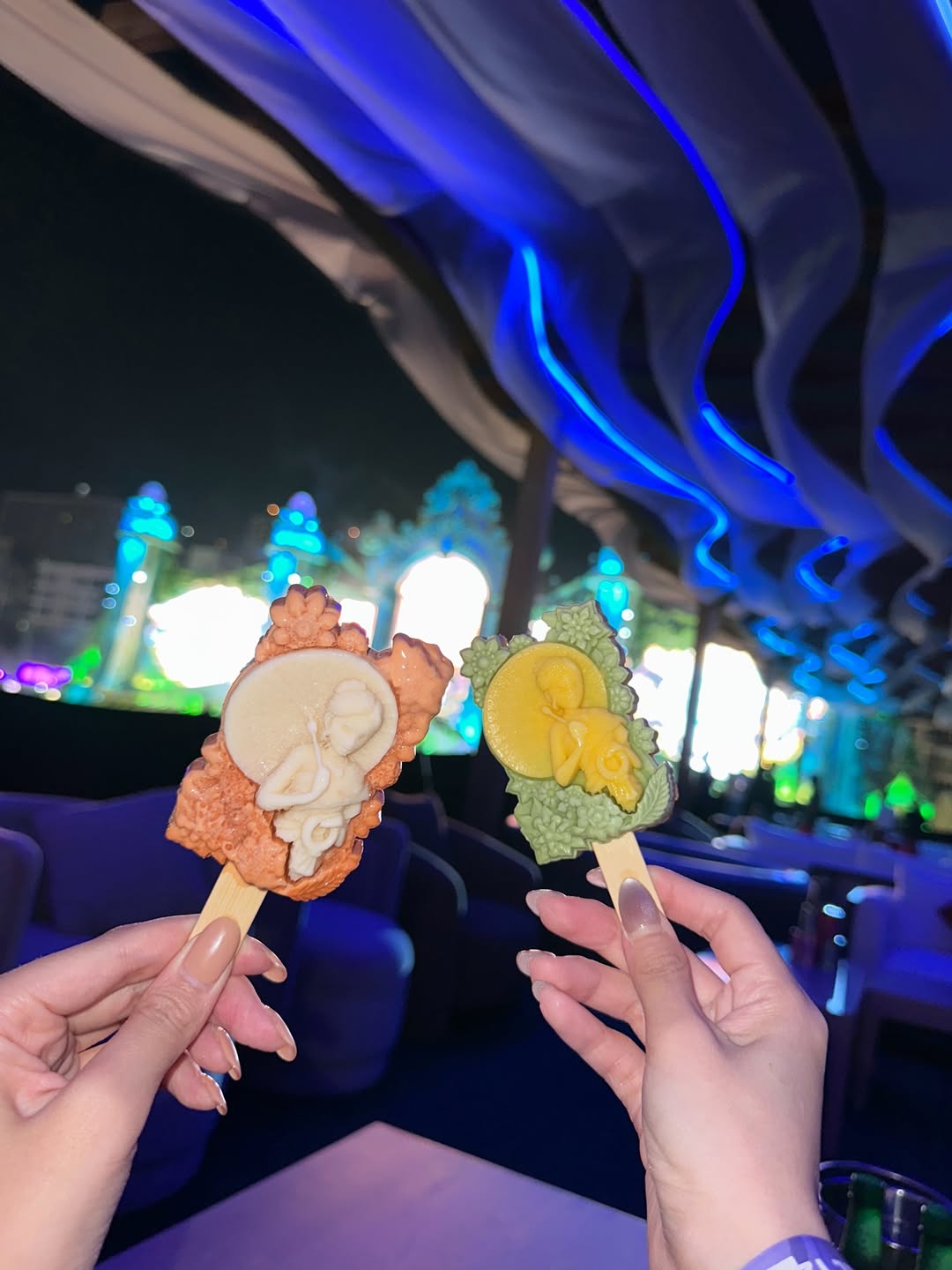 ร็อค - ขวัญลดา รุ่งโรจน์อำภา