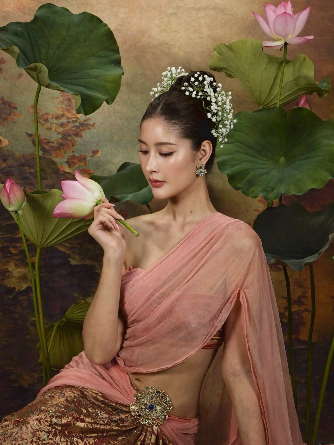 ร็อค - ขวัญลดา รุ่งโรจน์อำภา