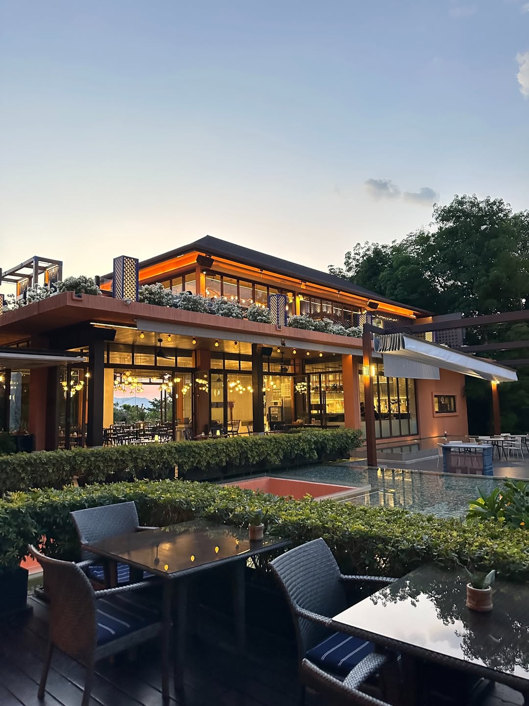 ร็อค - ขวัญลดา รุ่งโรจน์อำภา