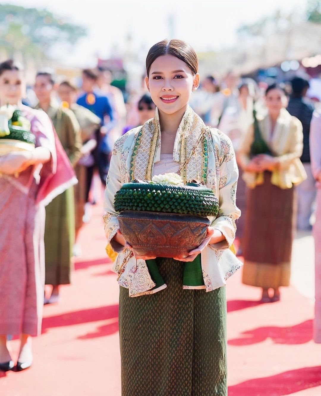 ไข่มุก - รุ่งรัตน์ เหม็งพานิช