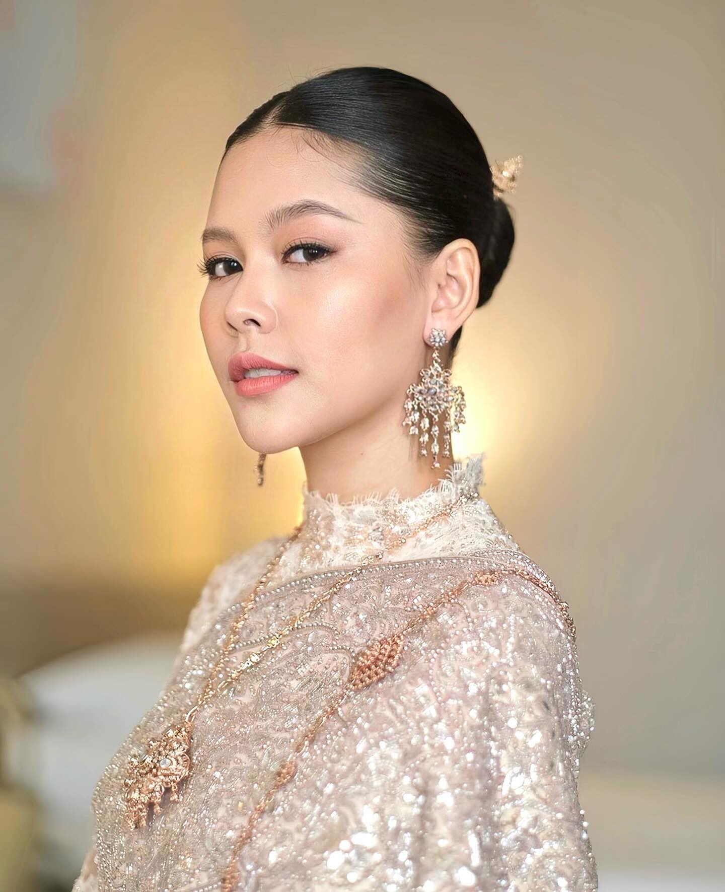 ไข่มุก - รุ่งรัตน์ เหม็งพานิช