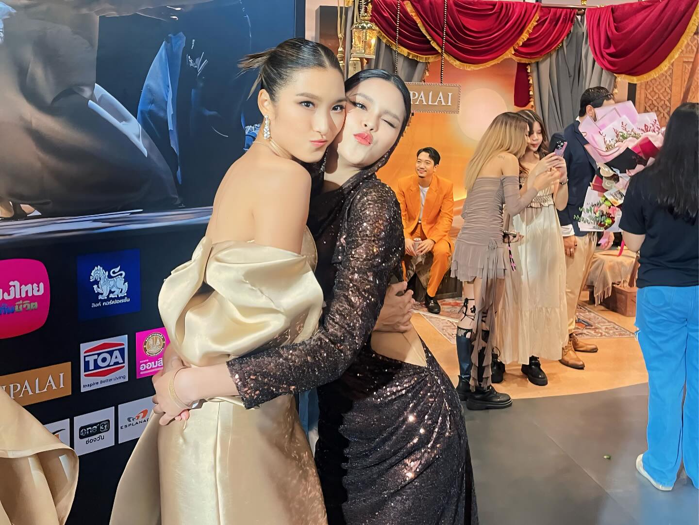 ไข่มุก - รุ่งรัตน์ เหม็งพานิช