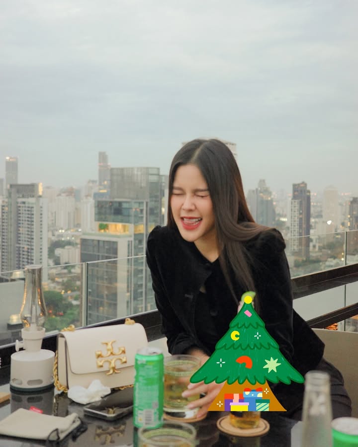 ไข่มุก - รุ่งรัตน์ เหม็งพานิช