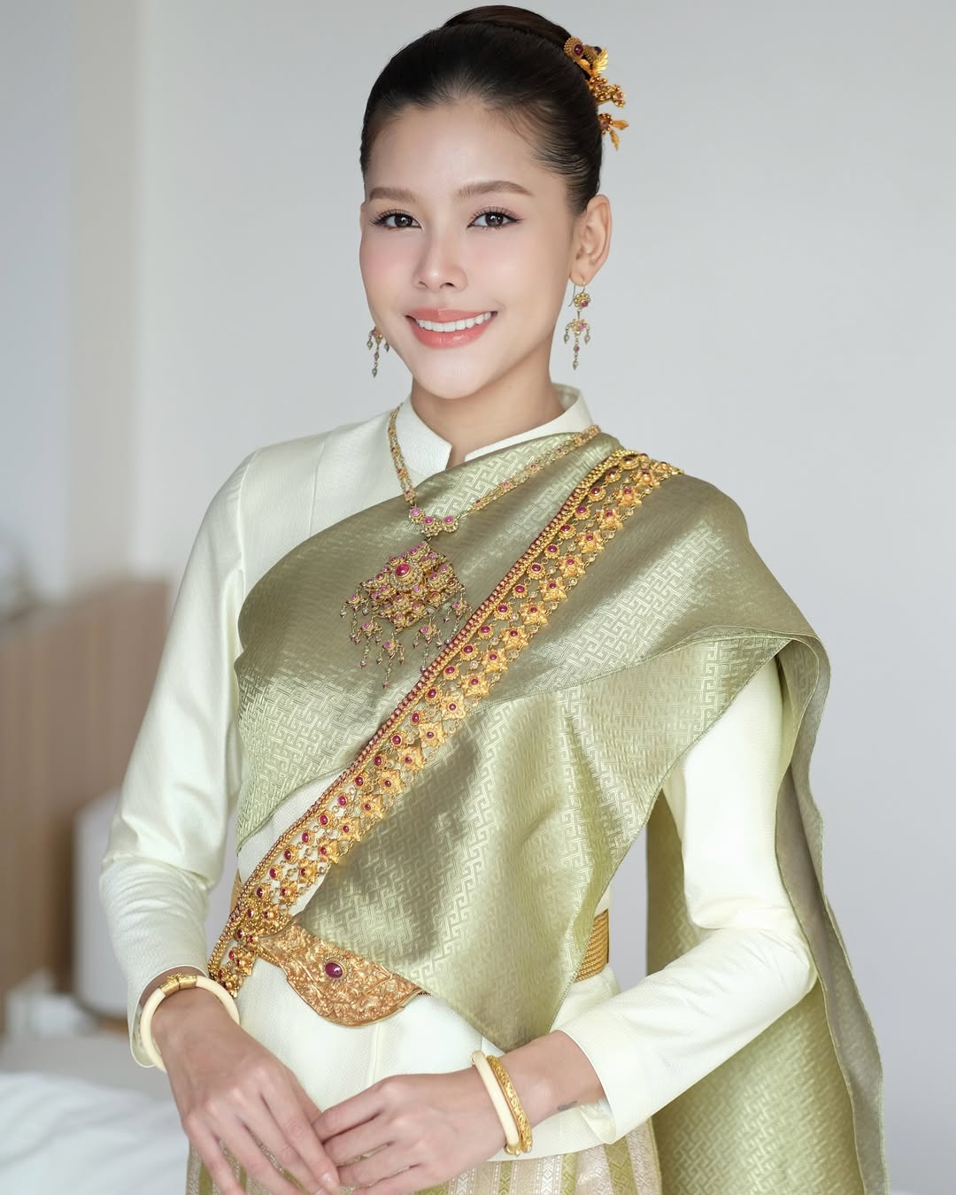 ไข่มุก - รุ่งรัตน์ เหม็งพานิช