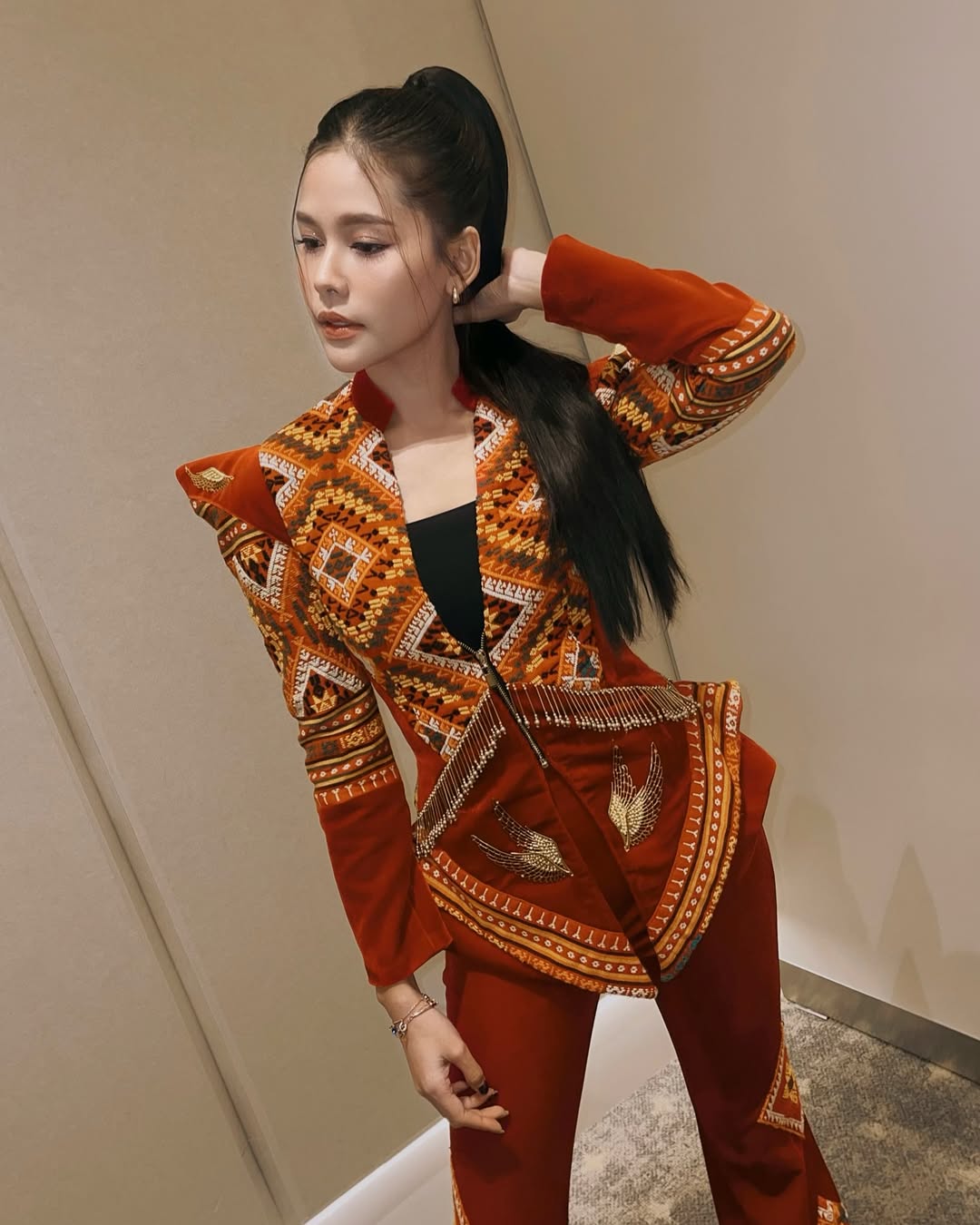 ไข่มุก - รุ่งรัตน์ เหม็งพานิช