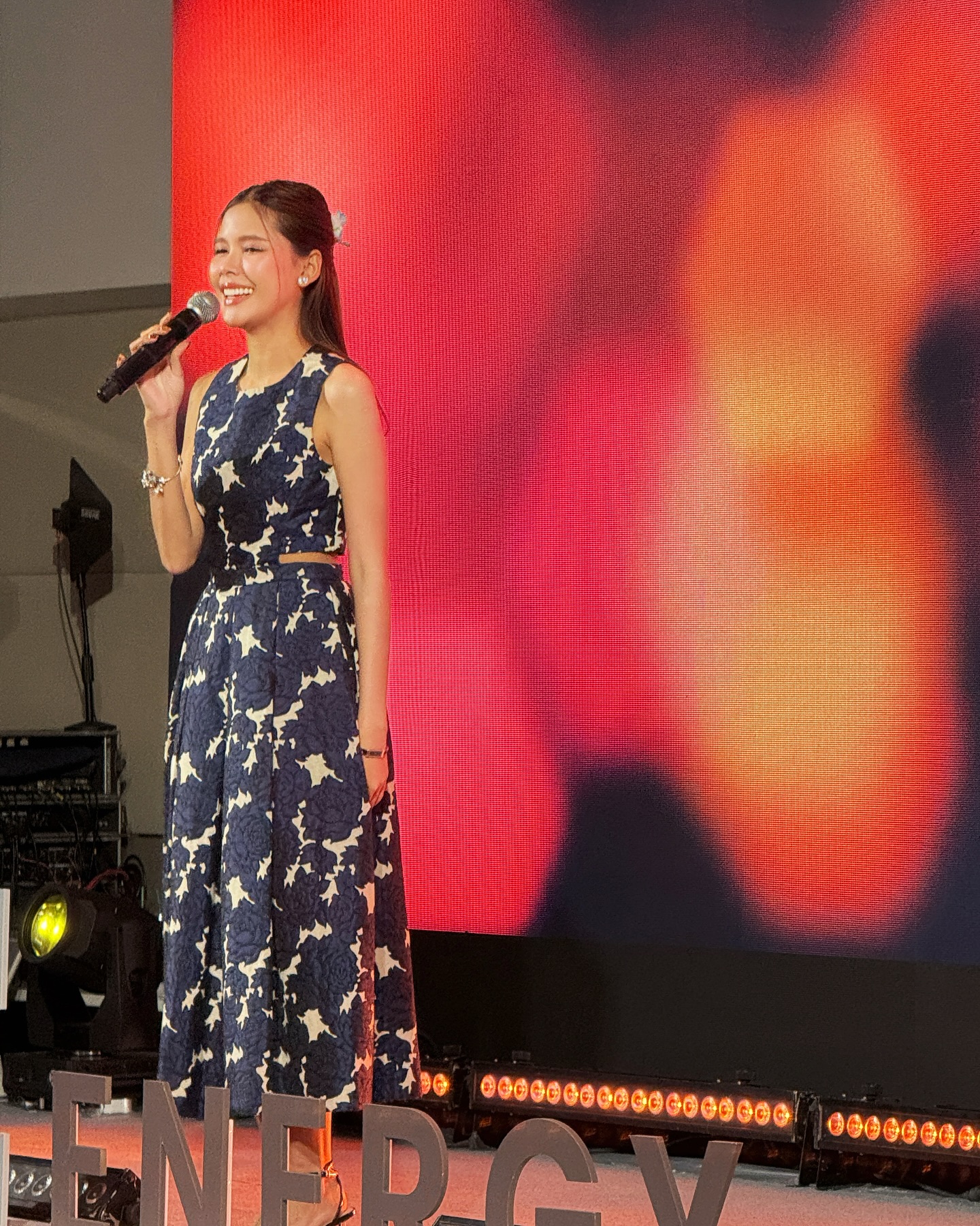 ไข่มุก - รุ่งรัตน์ เหม็งพานิช