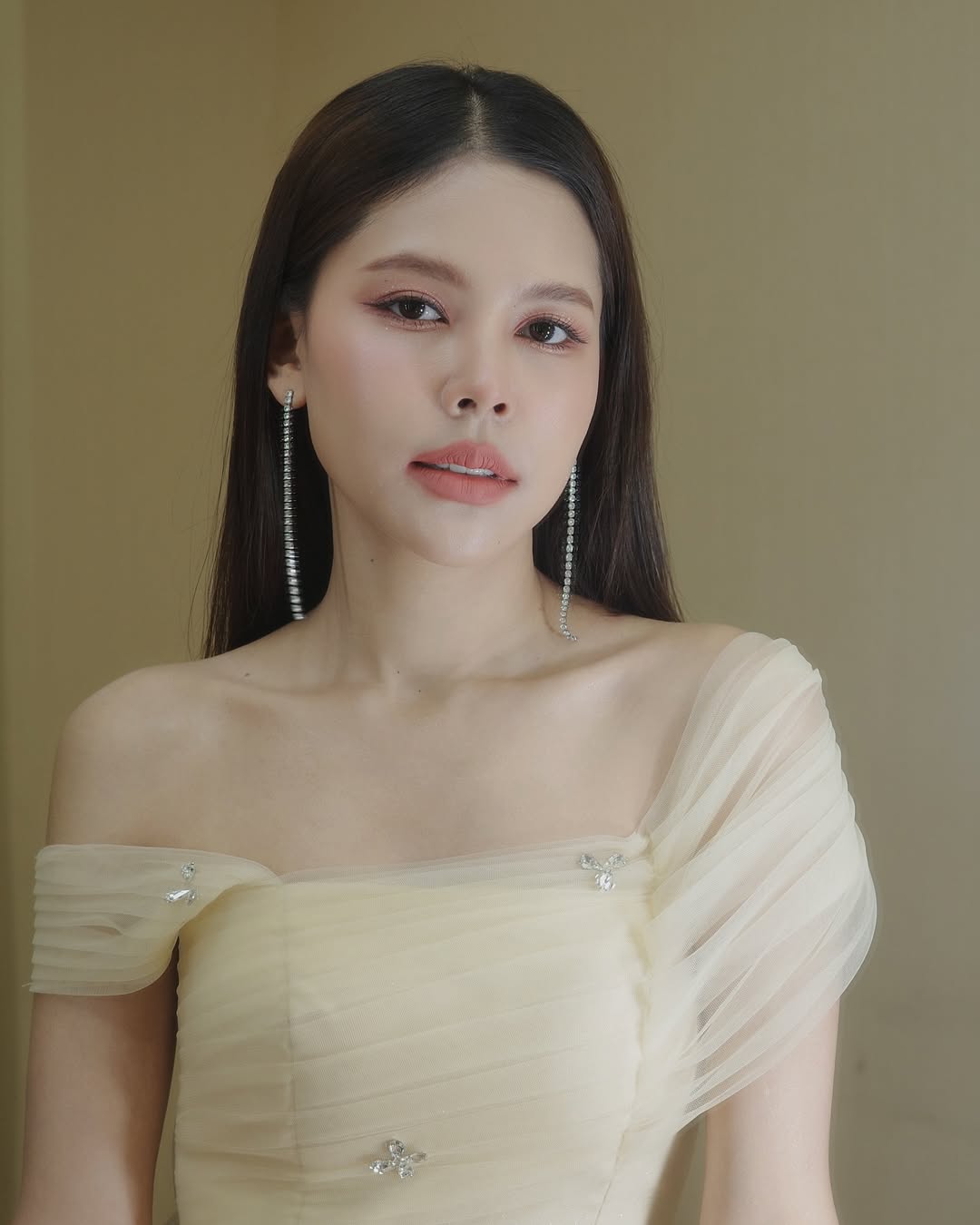 ไข่มุก - รุ่งรัตน์ เหม็งพานิช