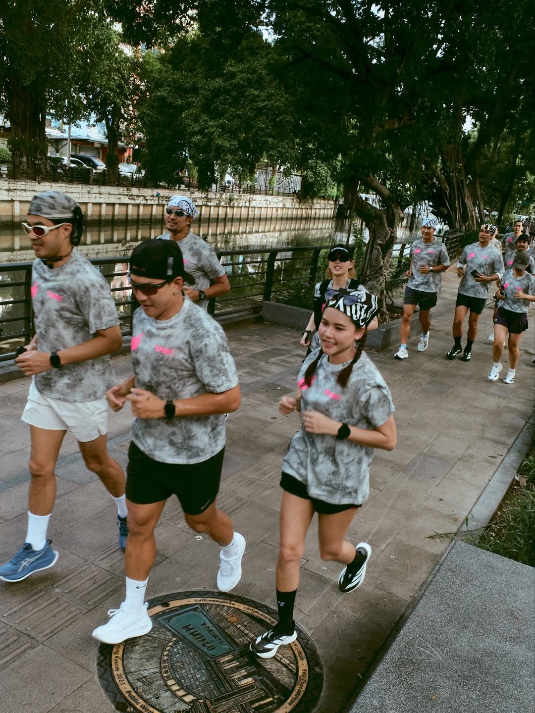 ไข่มุก - รุ่งรัตน์ เหม็งพานิช