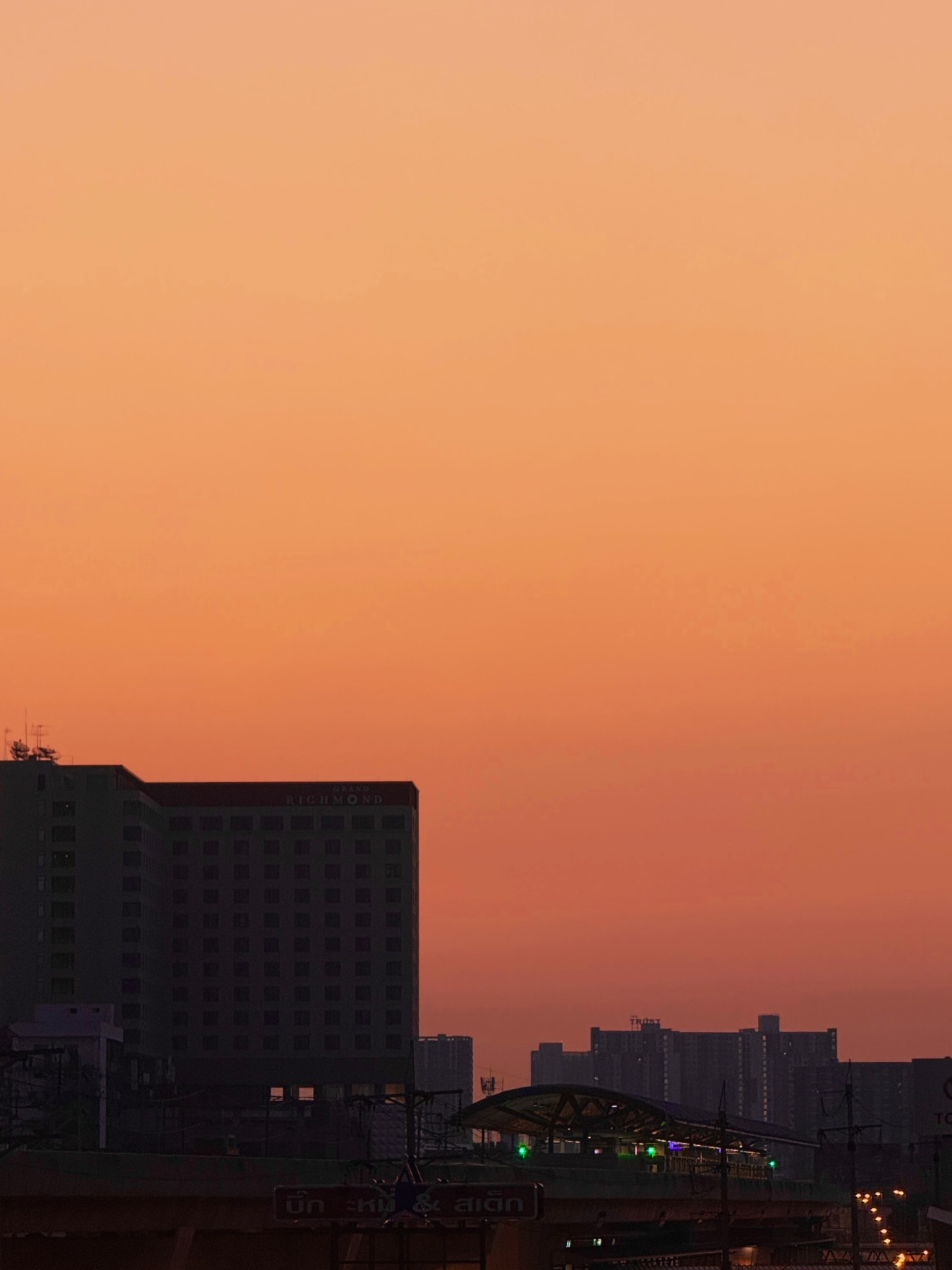 ไข่มุก - รุ่งรัตน์ เหม็งพานิช