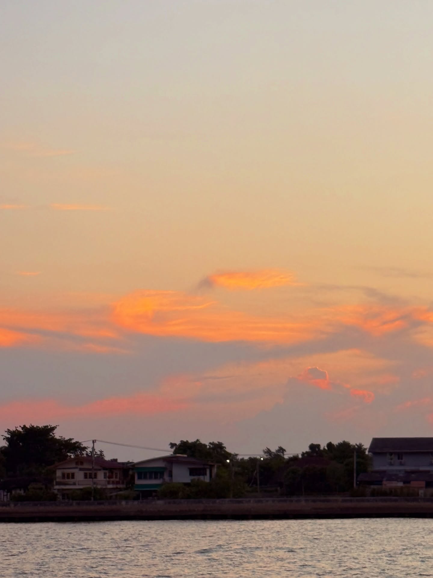 ไข่มุก - รุ่งรัตน์ เหม็งพานิช