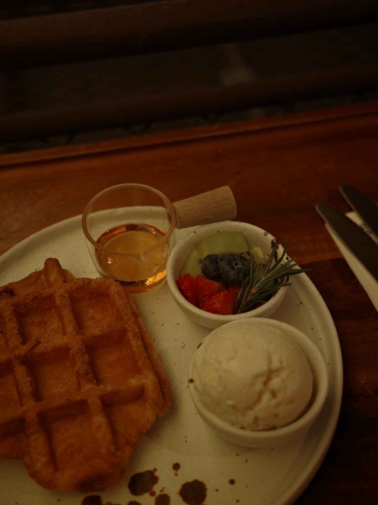 ไข่มุก - รุ่งรัตน์ เหม็งพานิช