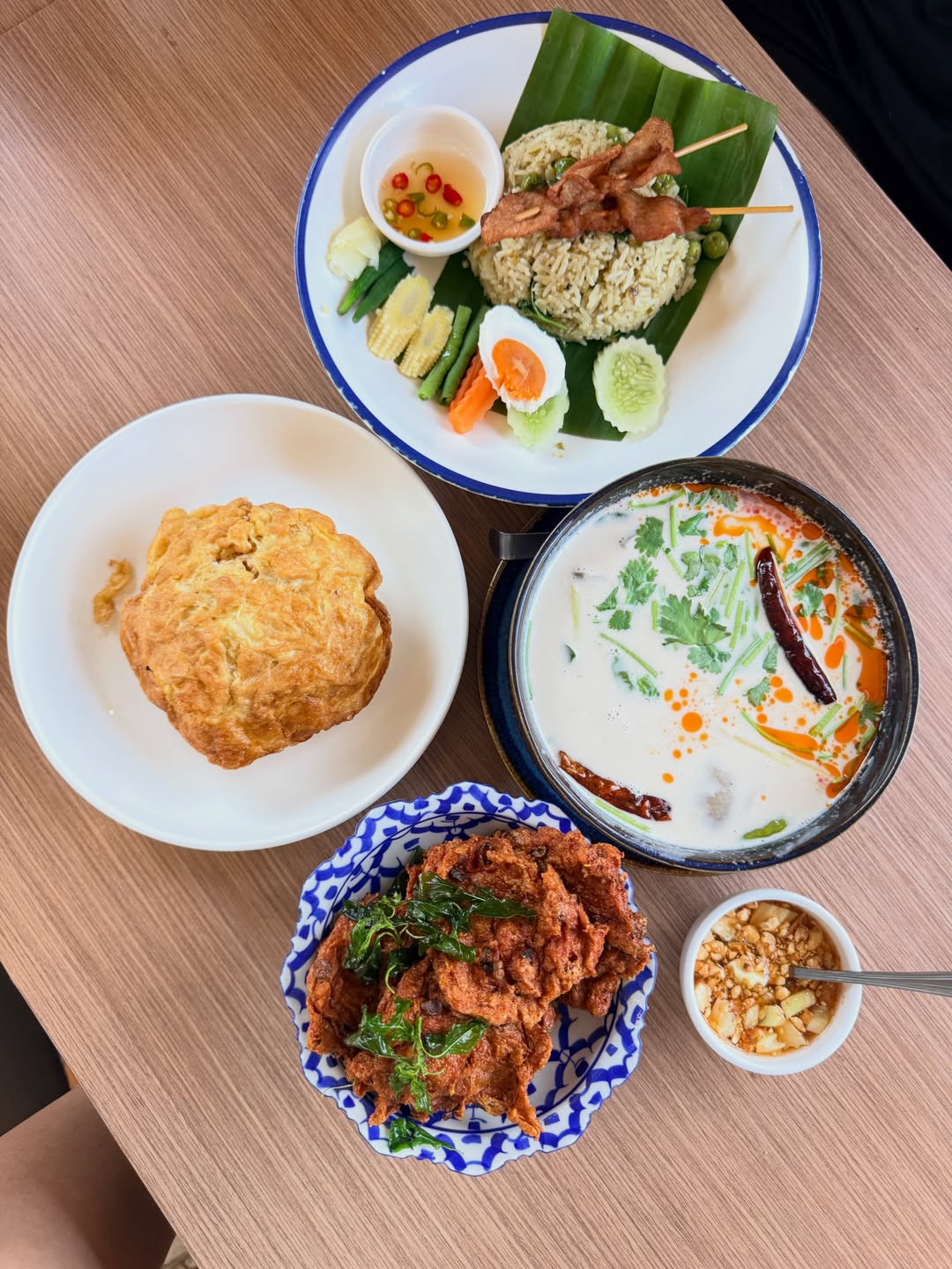 ไข่มุก - รุ่งรัตน์ เหม็งพานิช