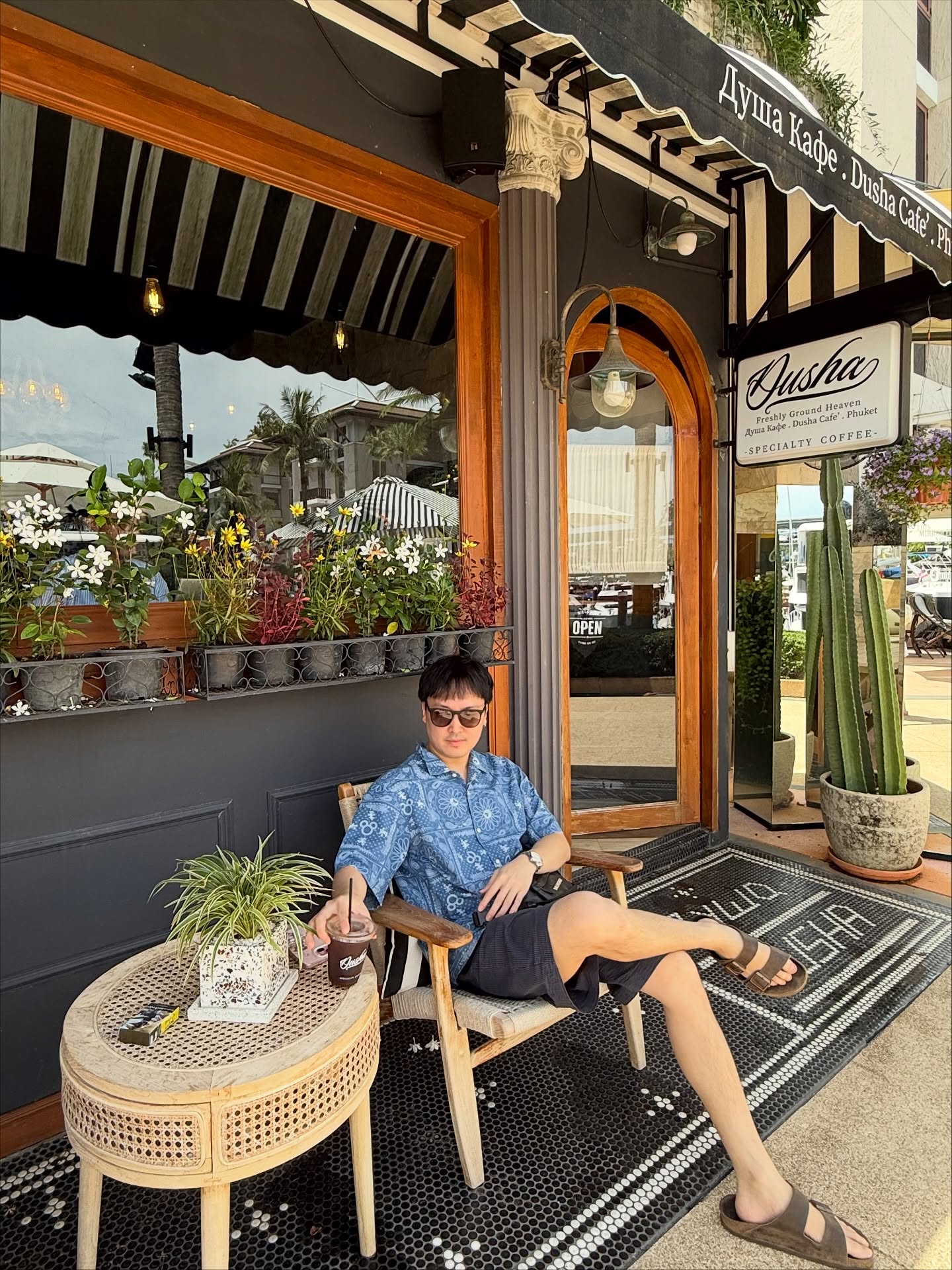 ไบรท์ - วิชเวช เอื้ออำพน