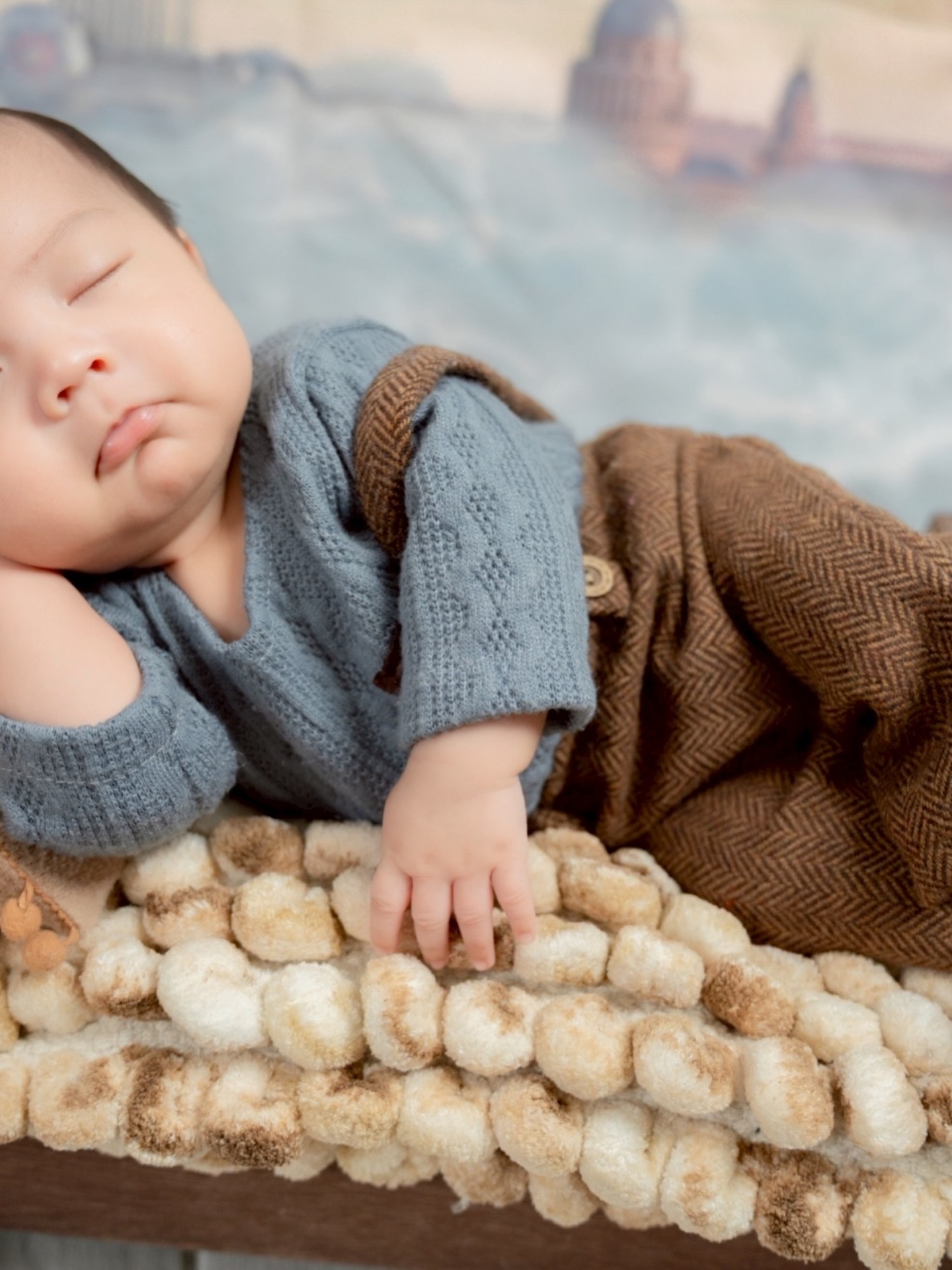 ไบรท์ - วิชเวช เอื้ออำพน