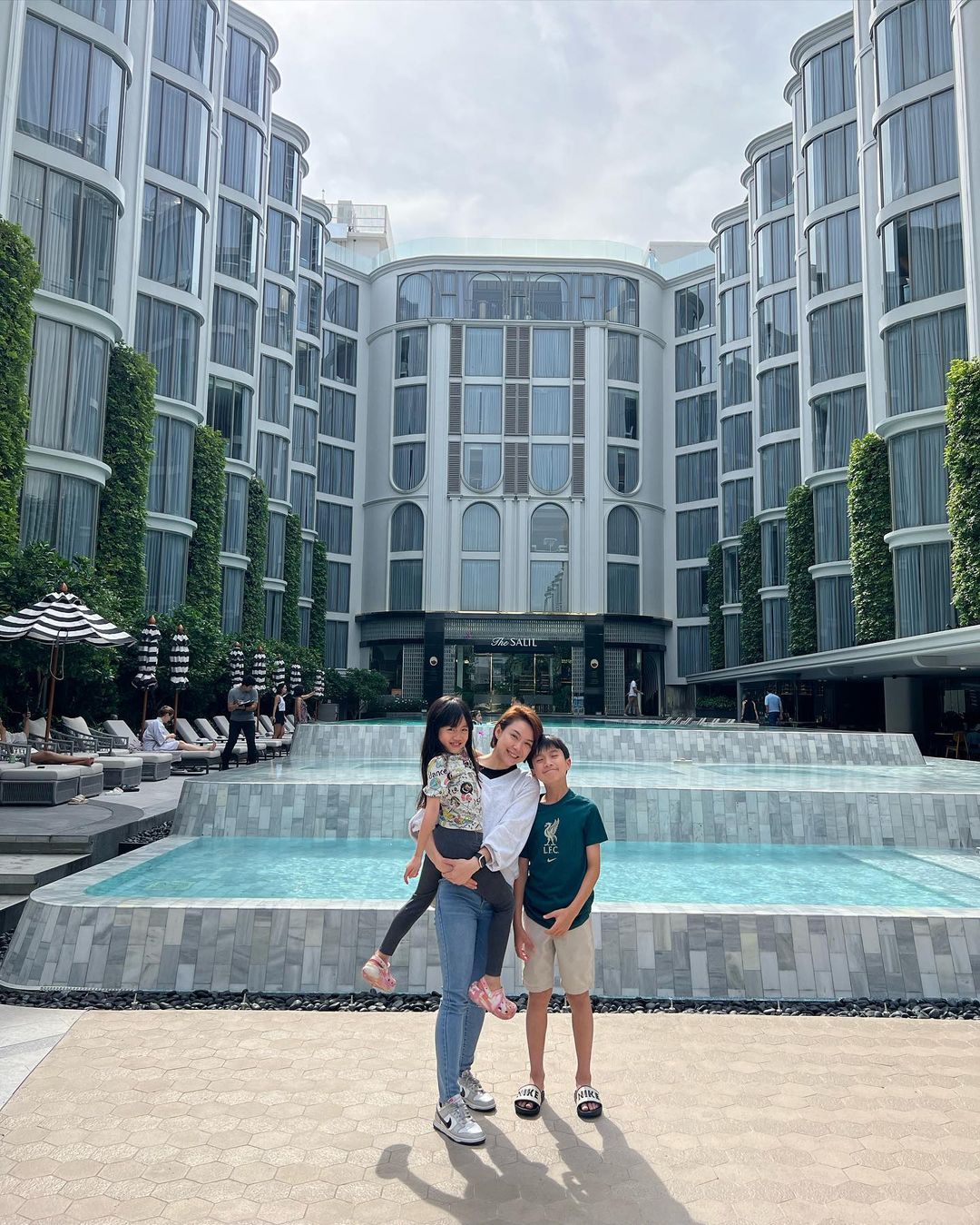 นิหน่า - สุฐิตา ปัญญายงค์