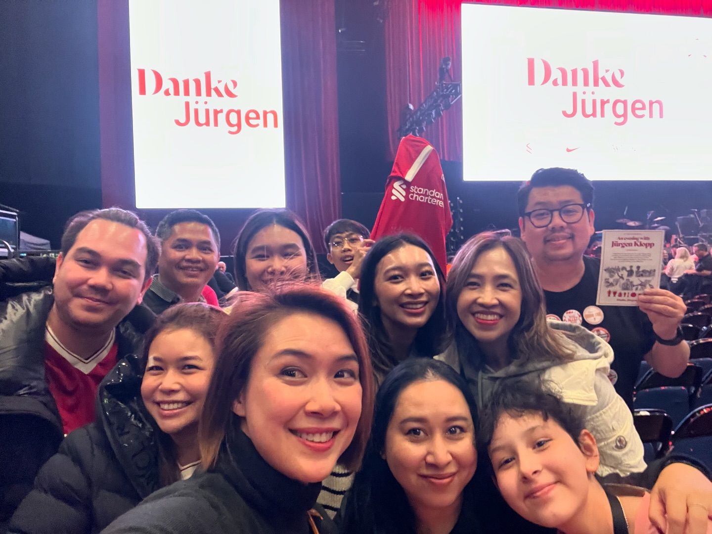 นิหน่า - สุฐิตา ปัญญายงค์