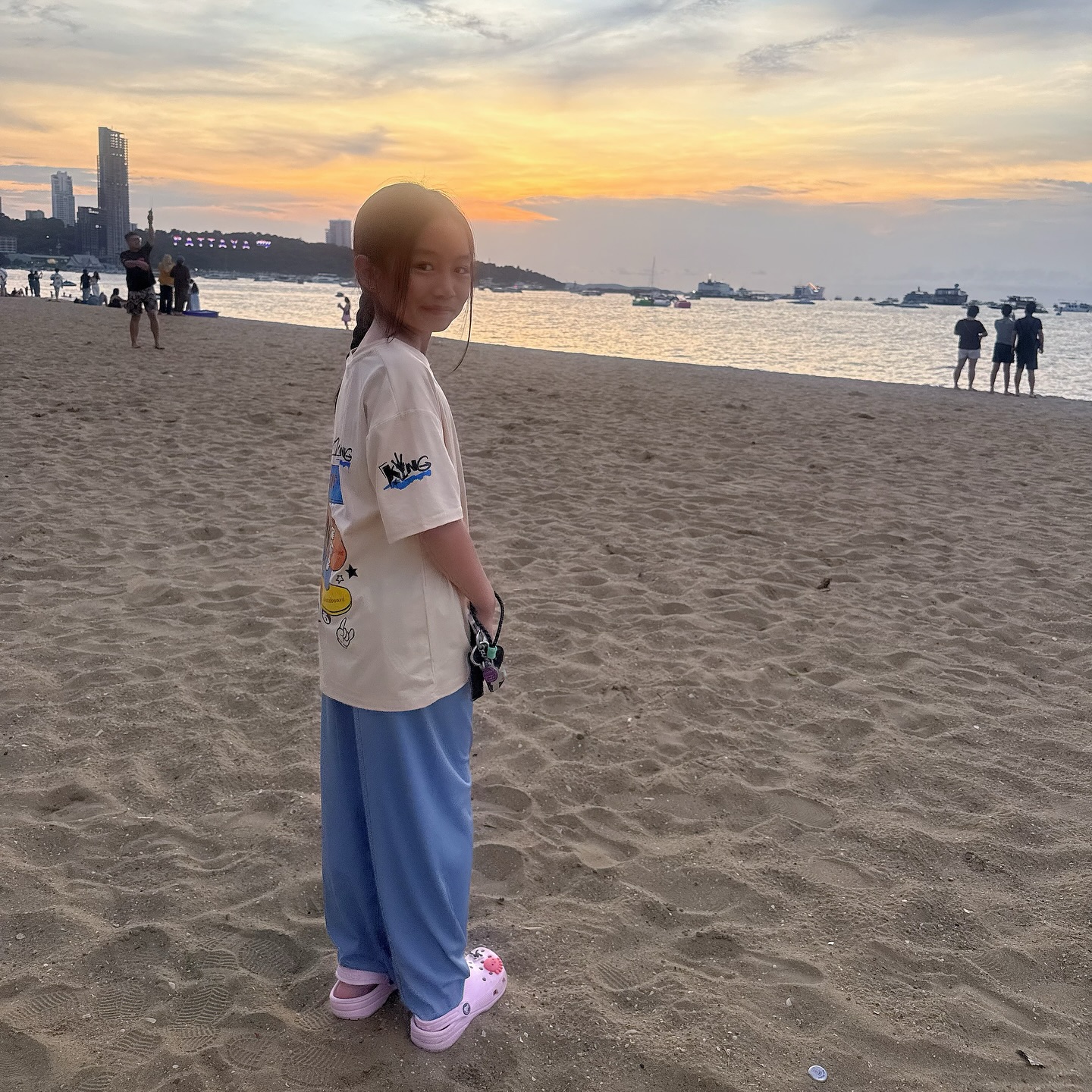 นิหน่า - สุฐิตา ปัญญายงค์